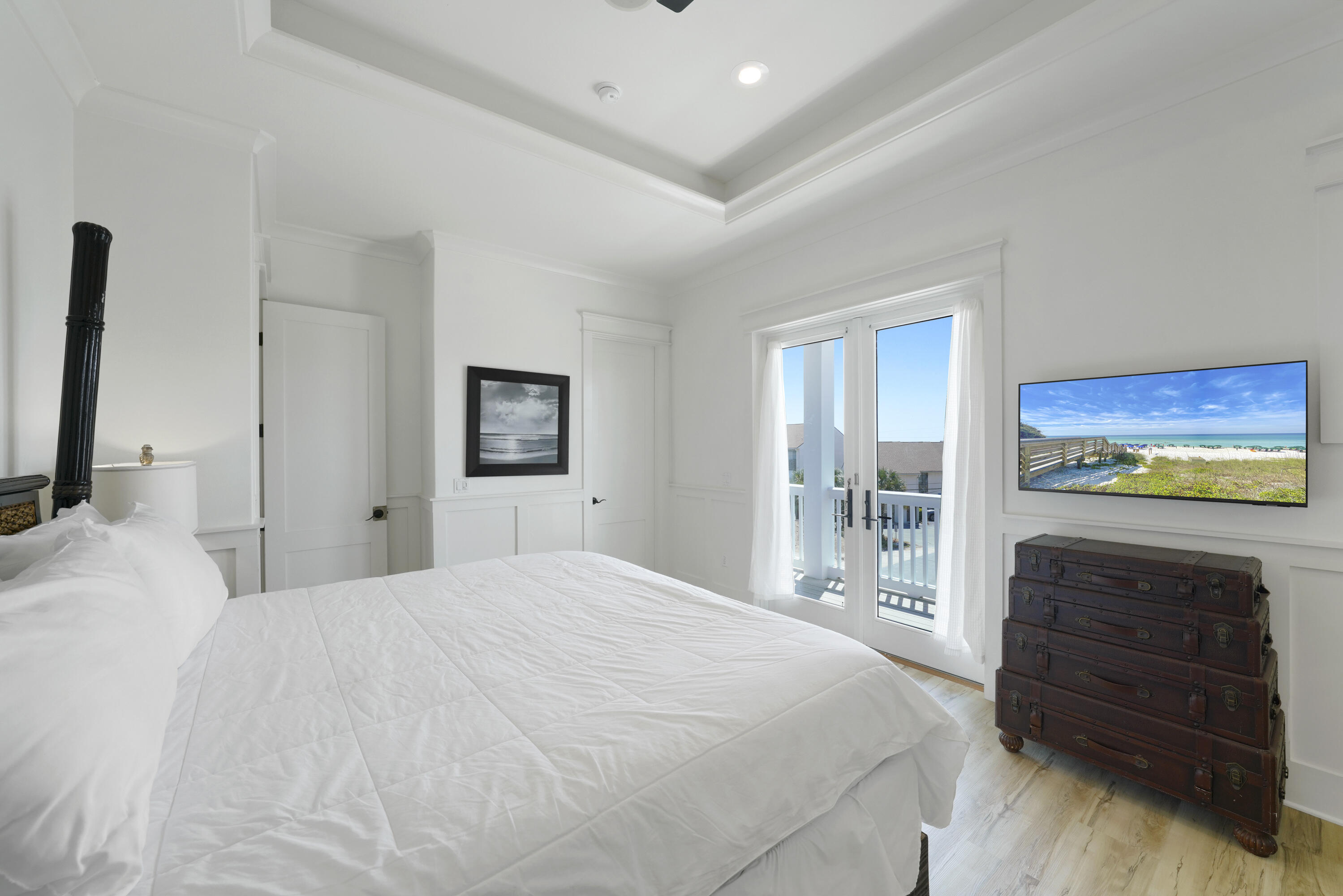 COTTAGES OF MIRAMAR - Residential
