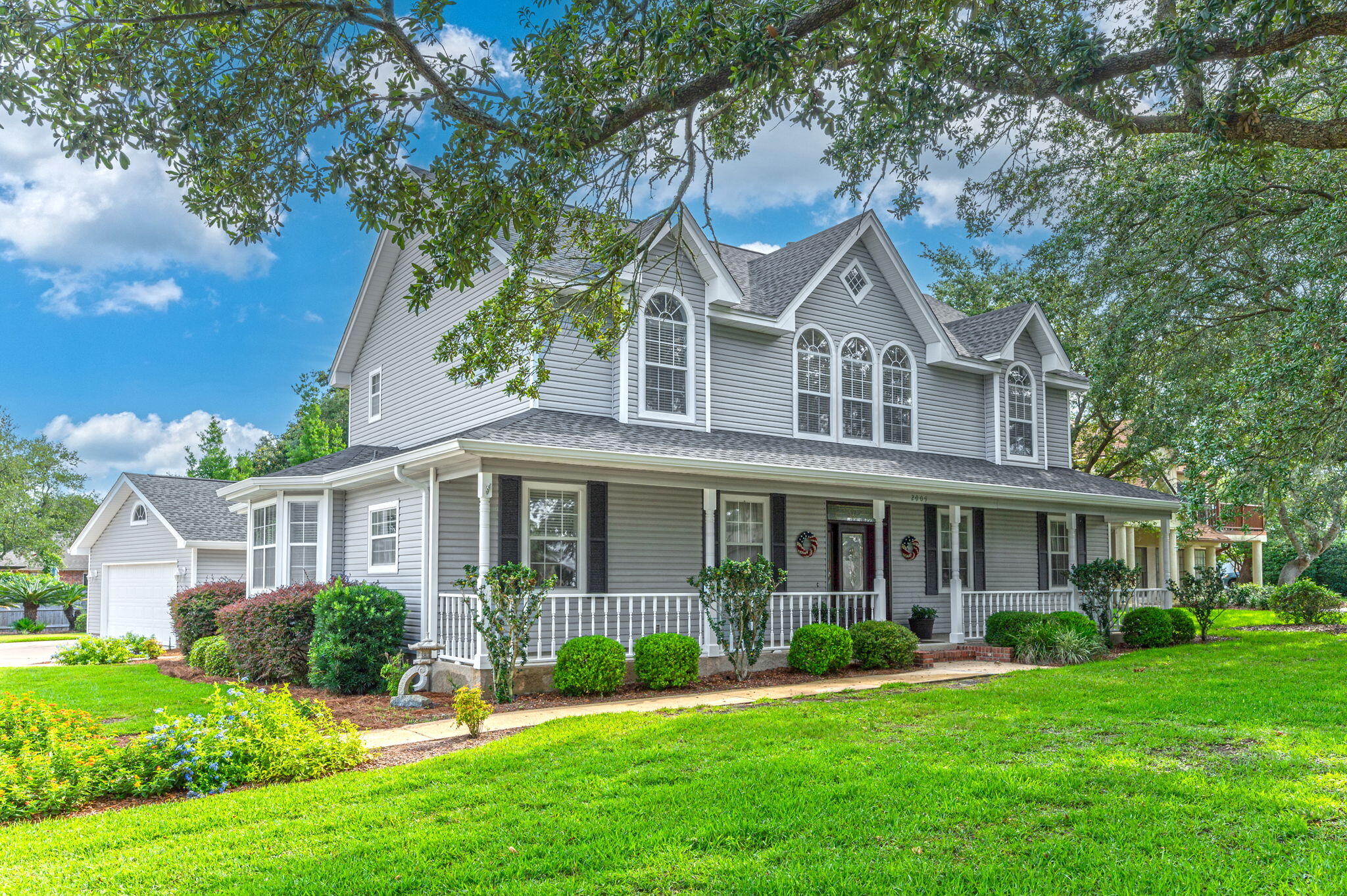 PRITCHARD POINT - Residential