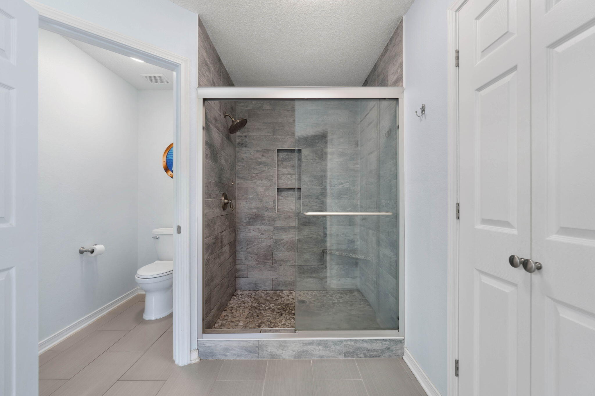 HAMPTON RIDGE ESTATES - Residential