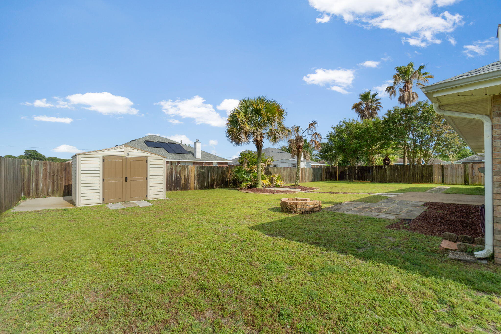 HAMPTON RIDGE ESTATES - Residential