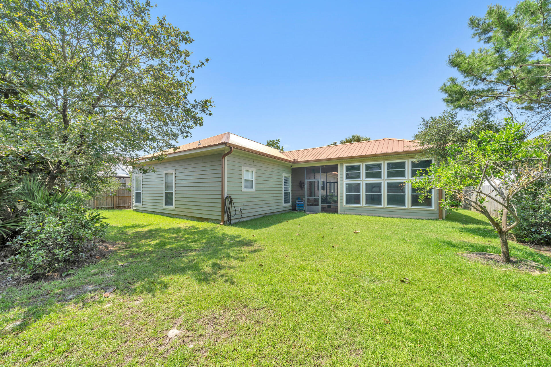 GULFVIEW HEIGHTS - Residential Lease