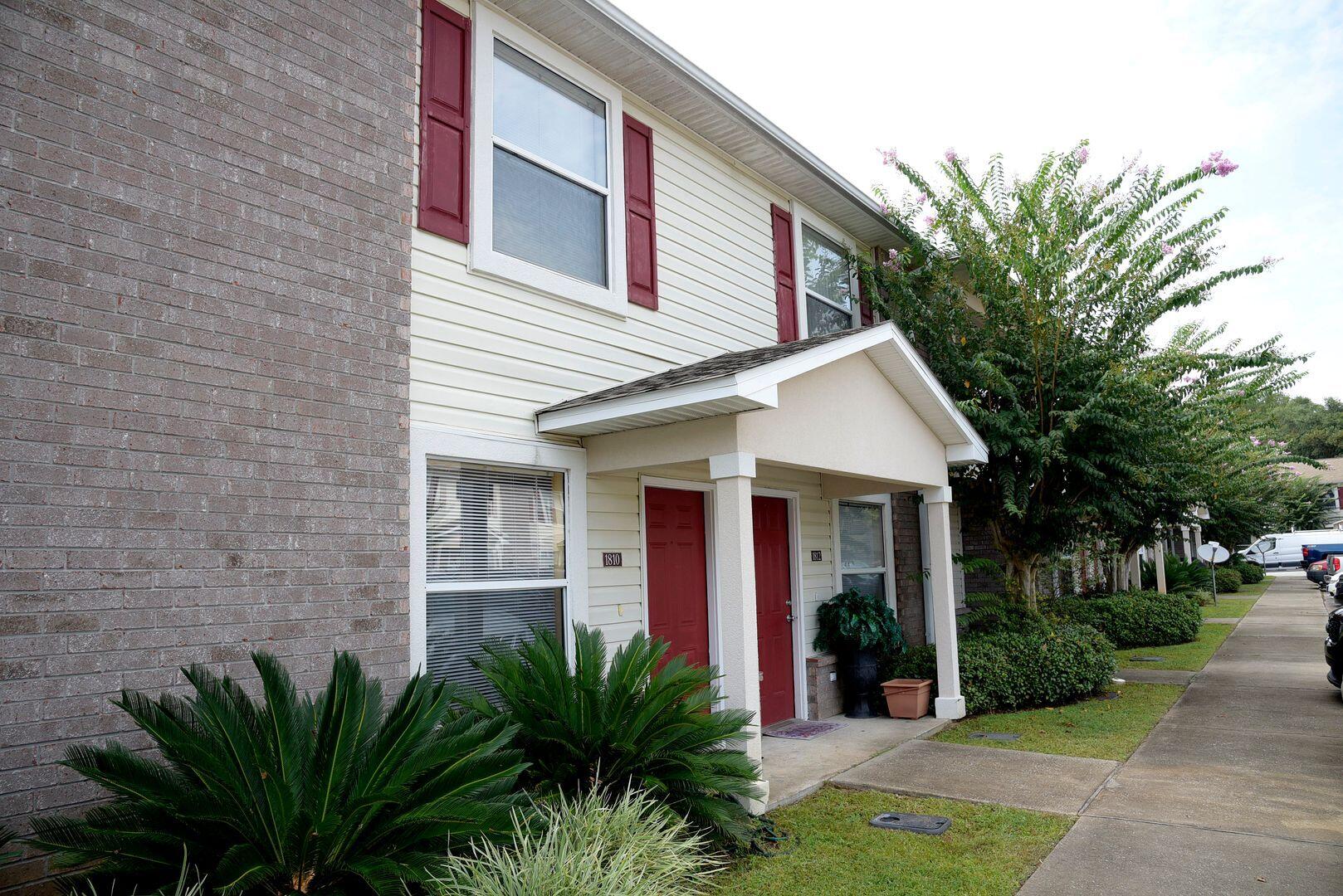 SHAY-LIN T/H - Residential Lease