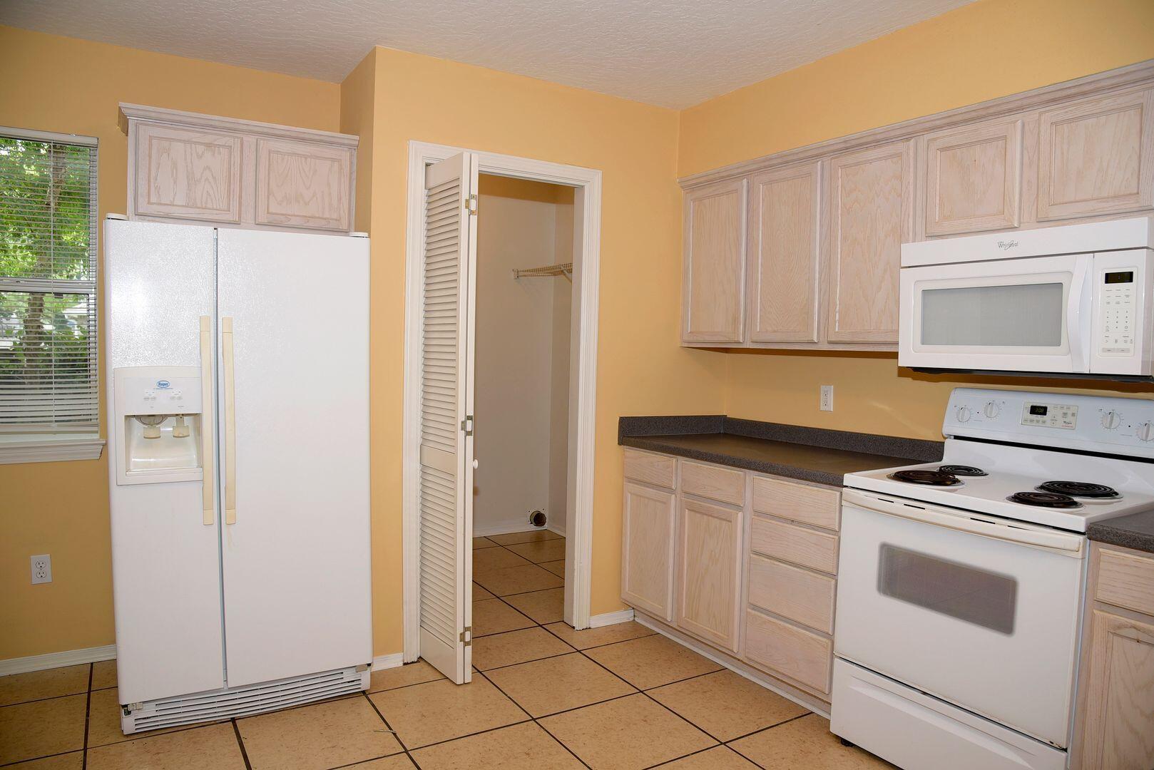 SHAY-LIN T/H - Residential Lease