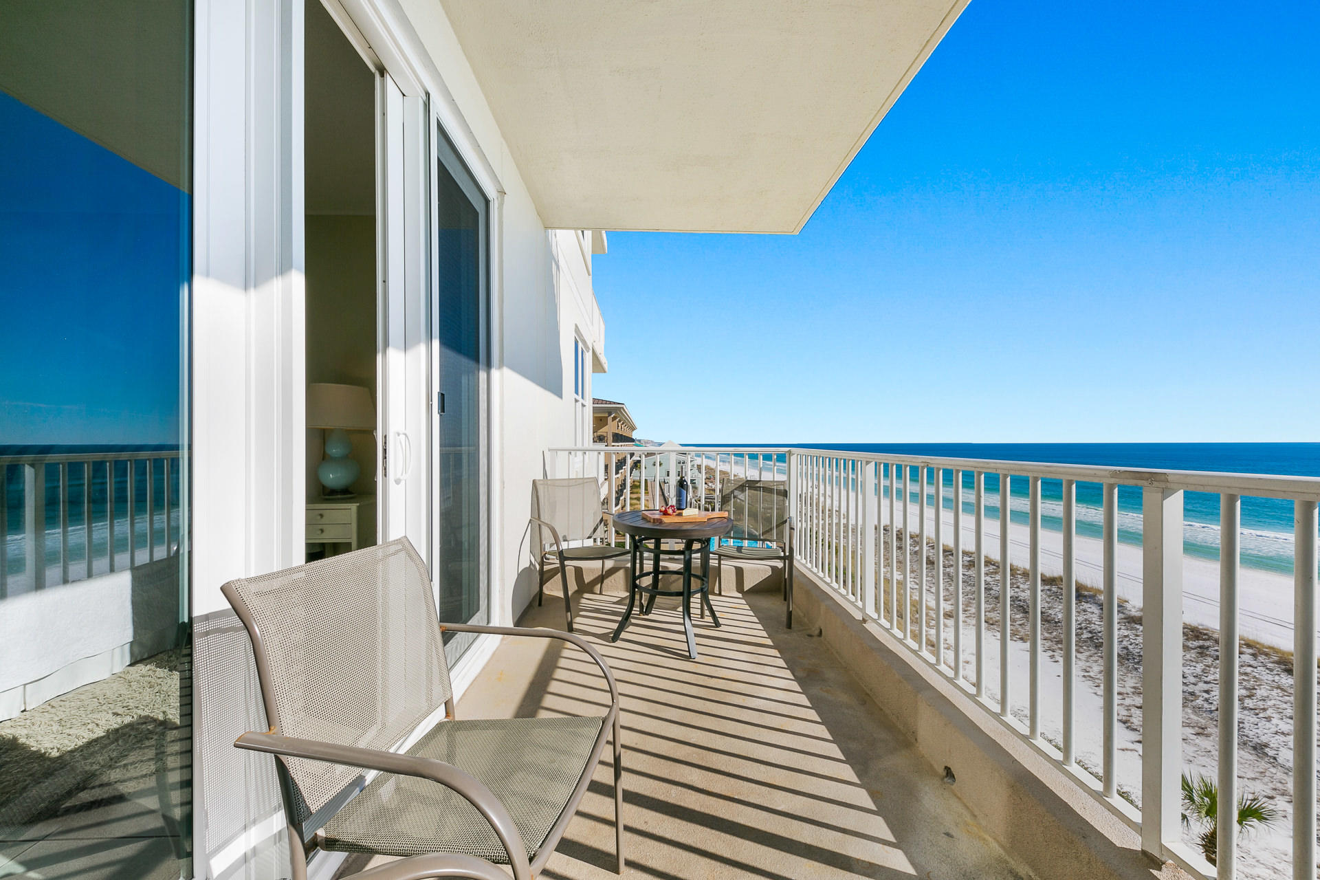 SUMMERCHASE CONDO

Inn at Crystal Beach - Residential