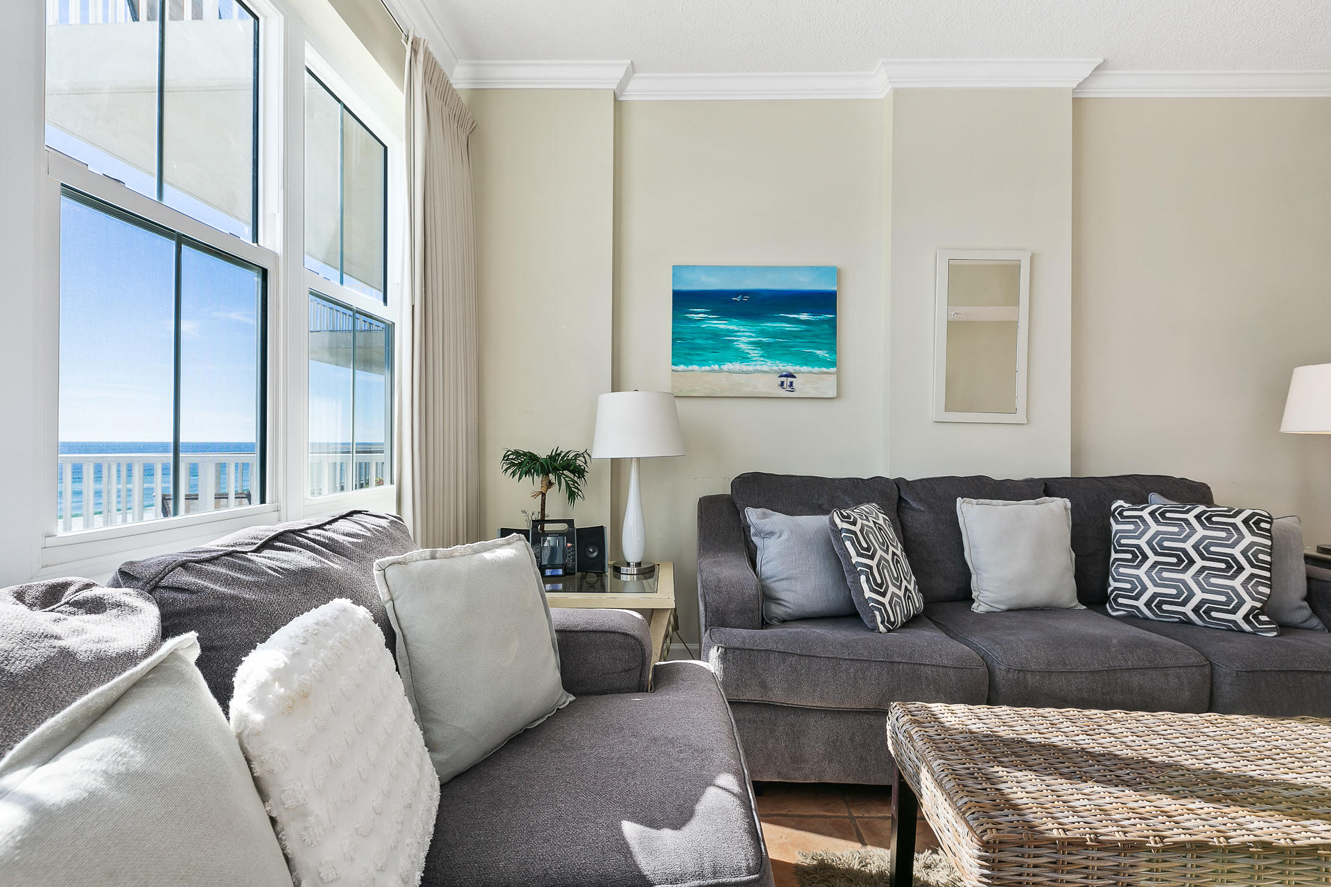 SUMMERCHASE CONDO

Inn at Crystal Beach - Residential