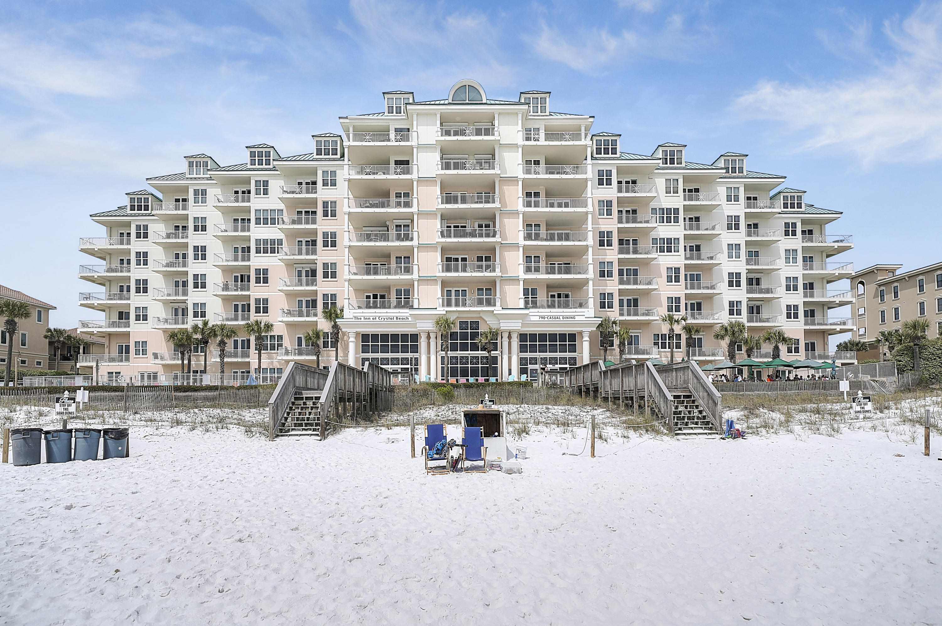 SUMMERCHASE CONDO

Inn at Crystal Beach - Residential