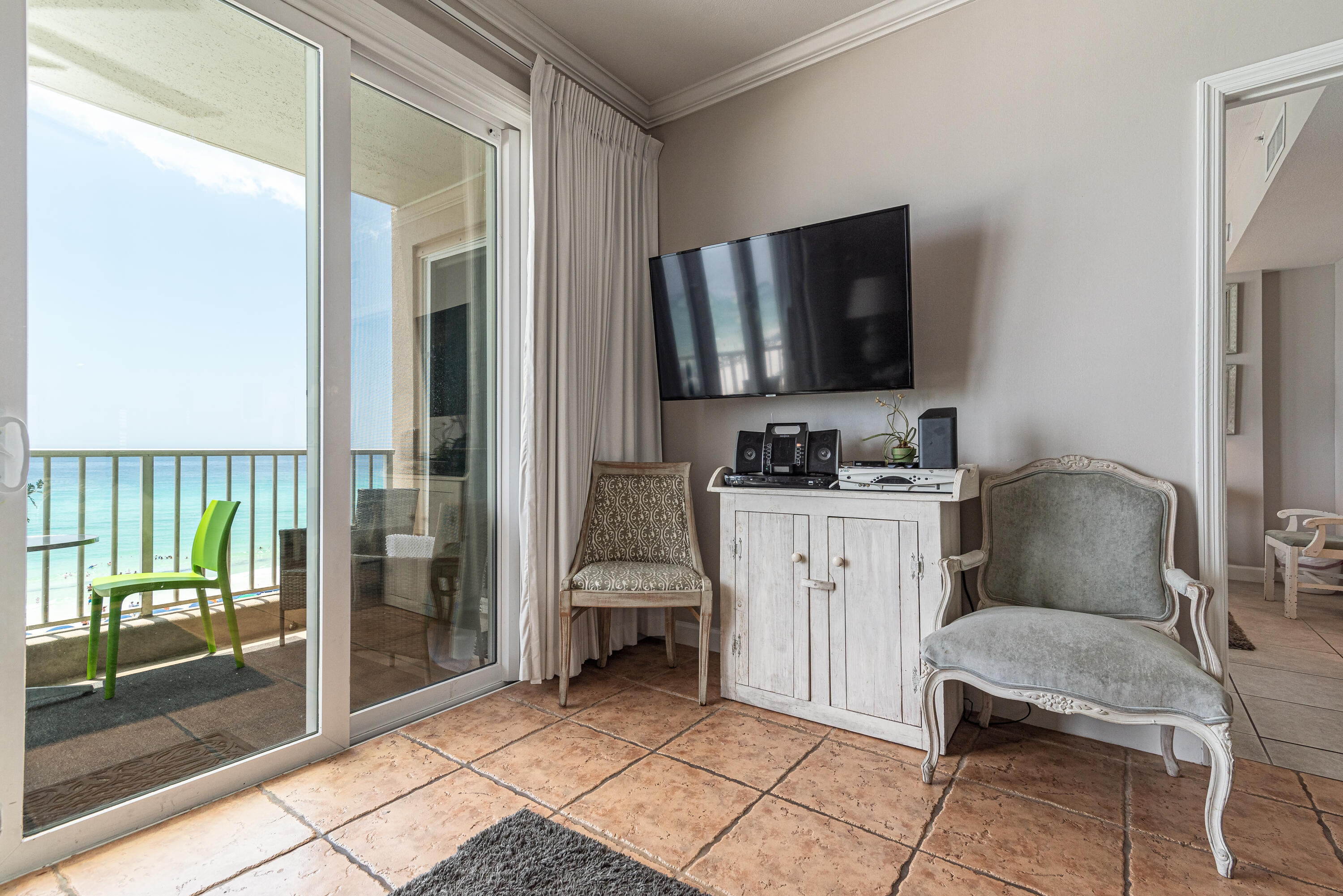 SUMMERCHASE CONDO

Inn at Crystal Beach - Residential