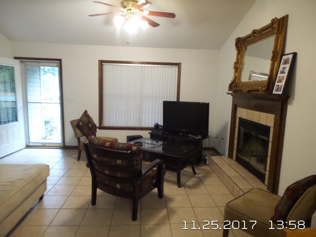BEACONS BEND - Residential Lease