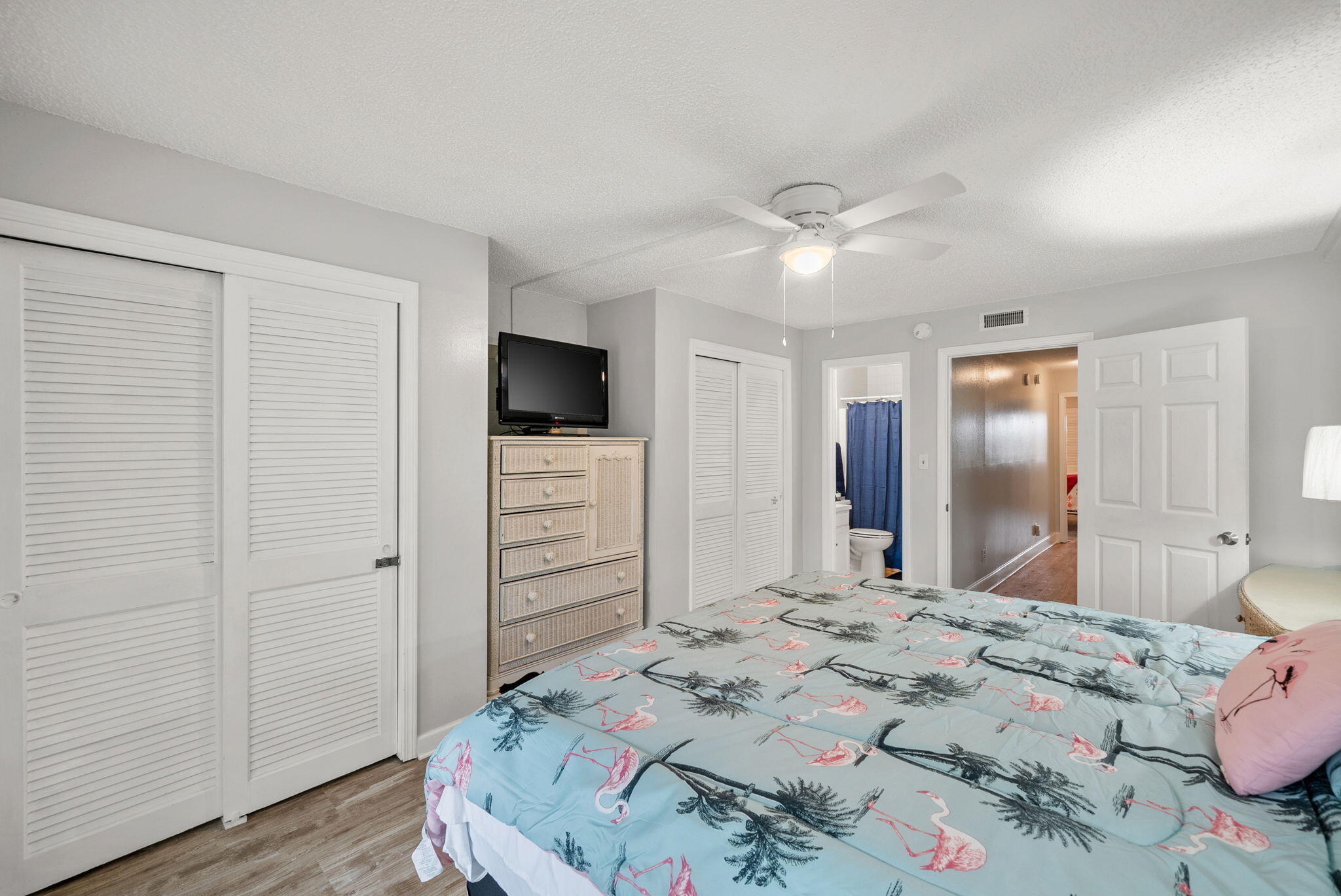 SUGAR BEACH T/H - Residential