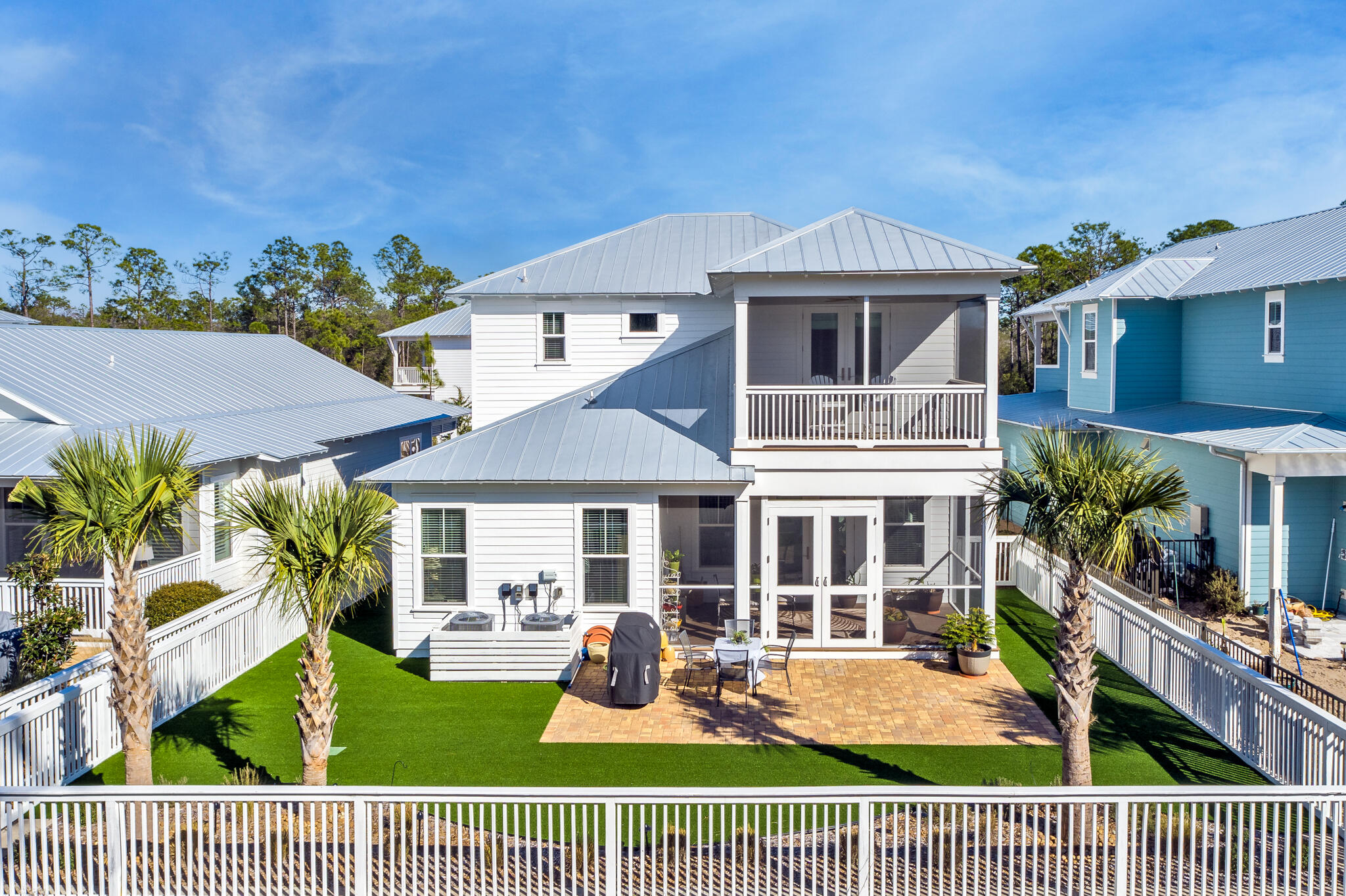 NATUREWALK AT SEAGROVE - Residential