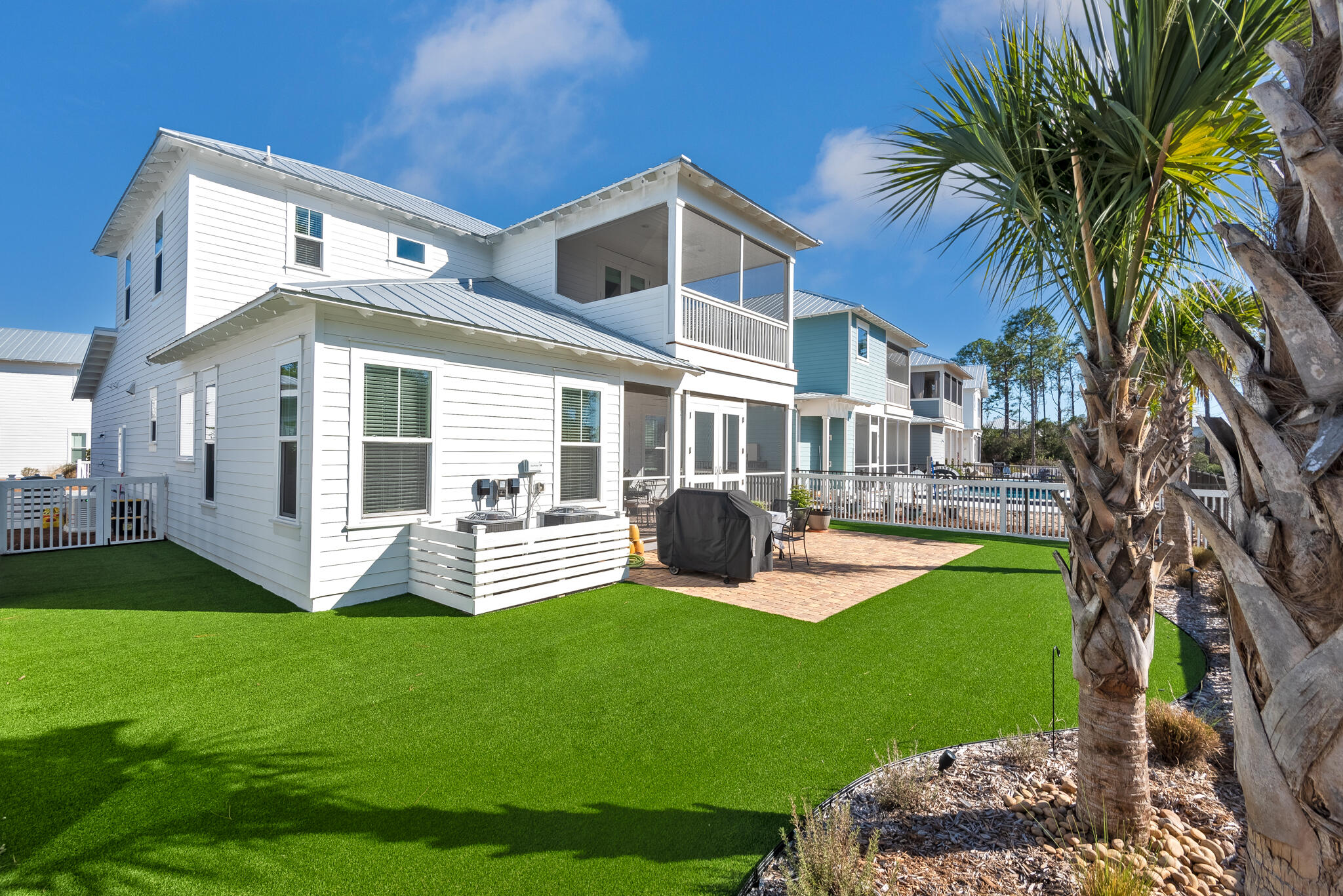 NATUREWALK AT SEAGROVE - Residential