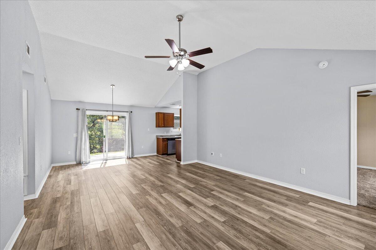 COUNTRYVIEW ESTATES - Residential
