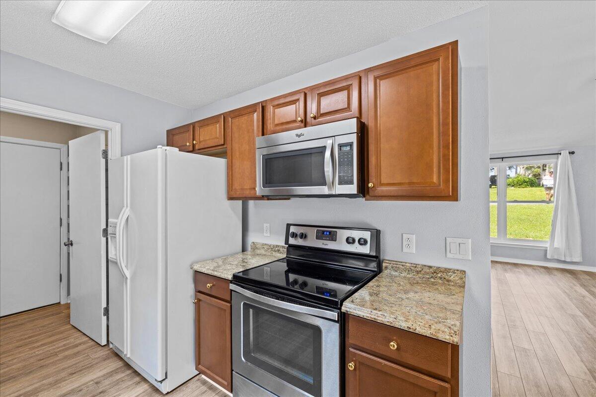COUNTRYVIEW ESTATES - Residential