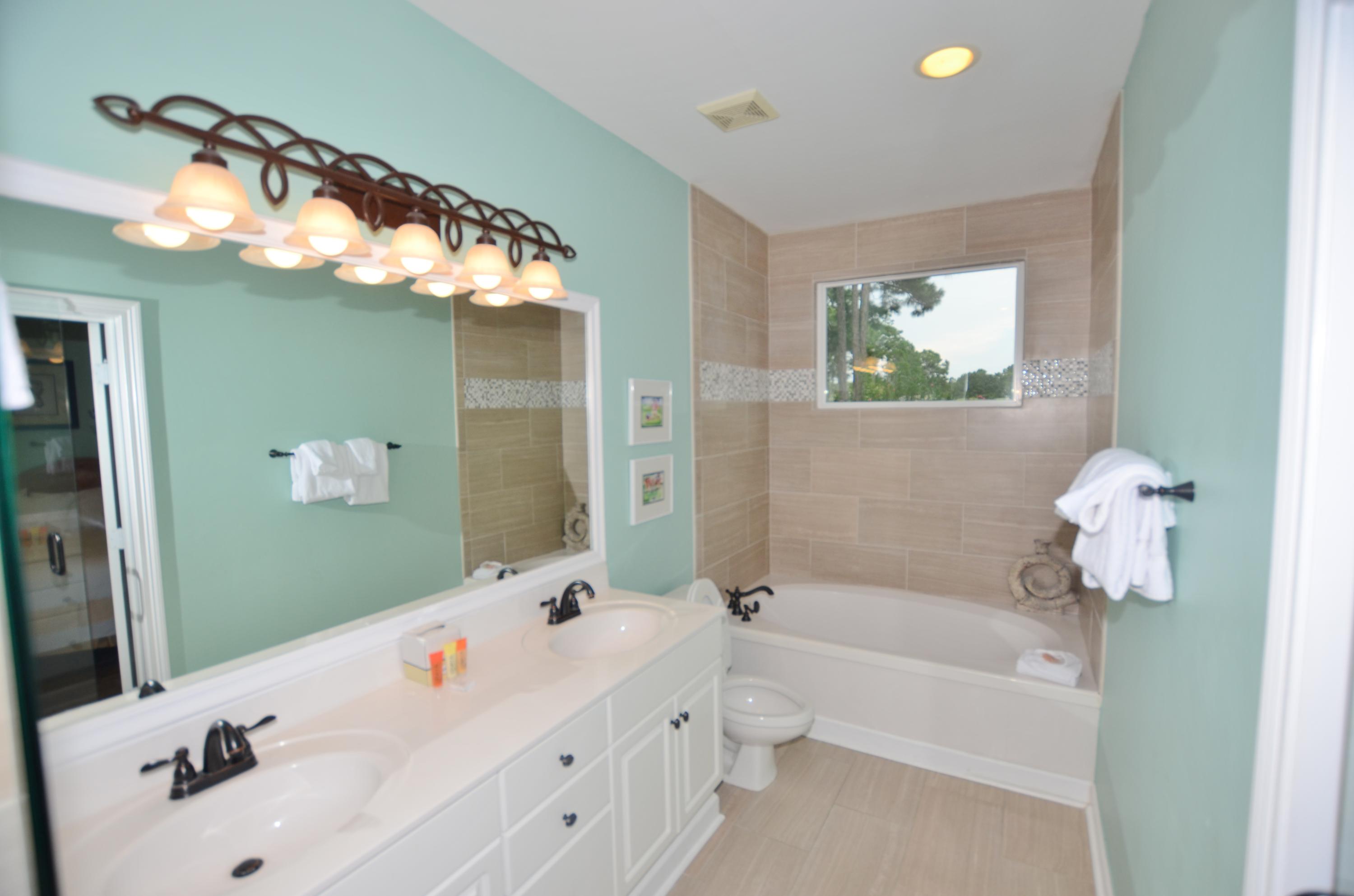 TURNBERRY VILLAS CONDO - Residential Lease