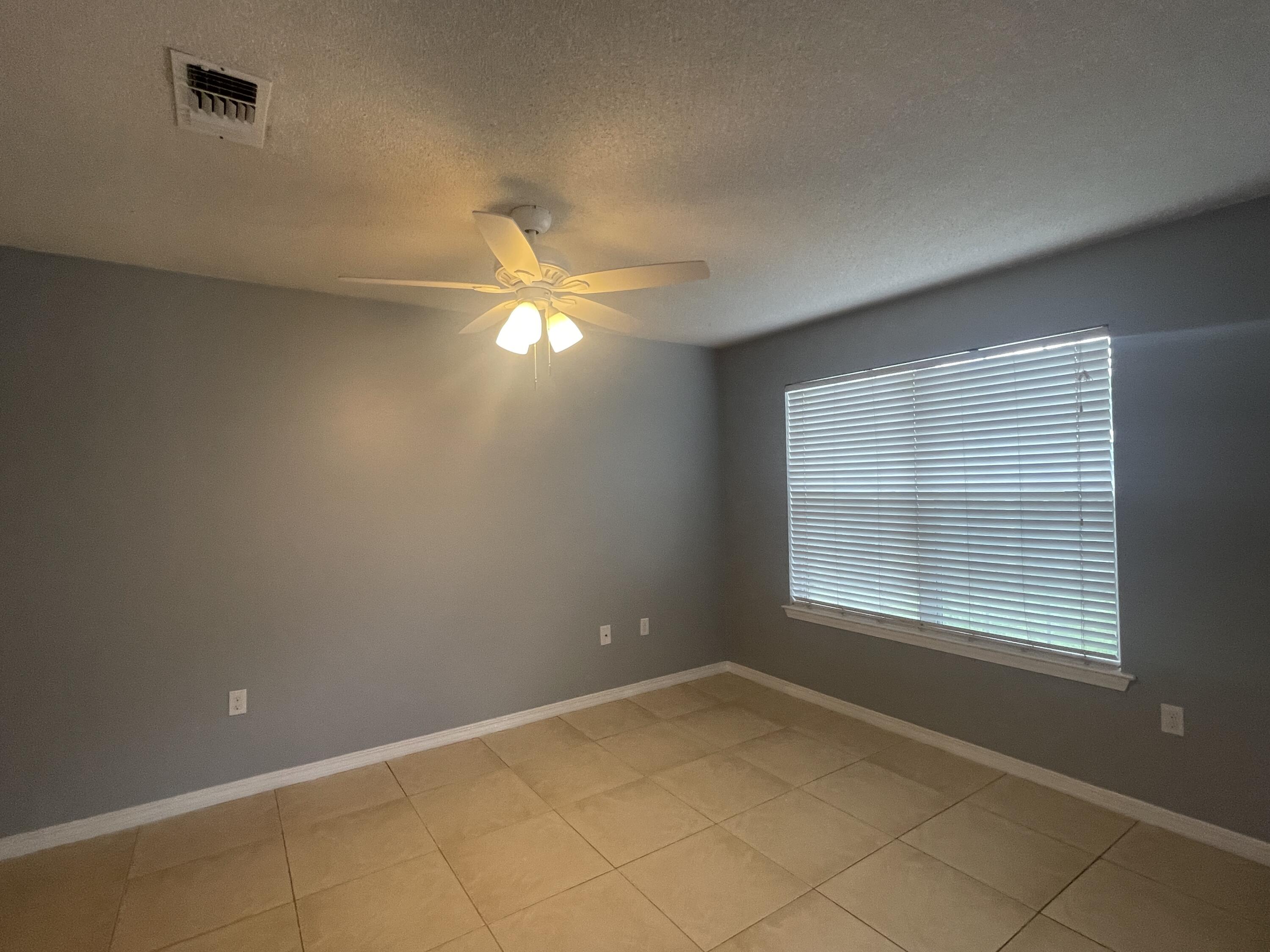WATERFORD ESTATES S/D - Residential Lease