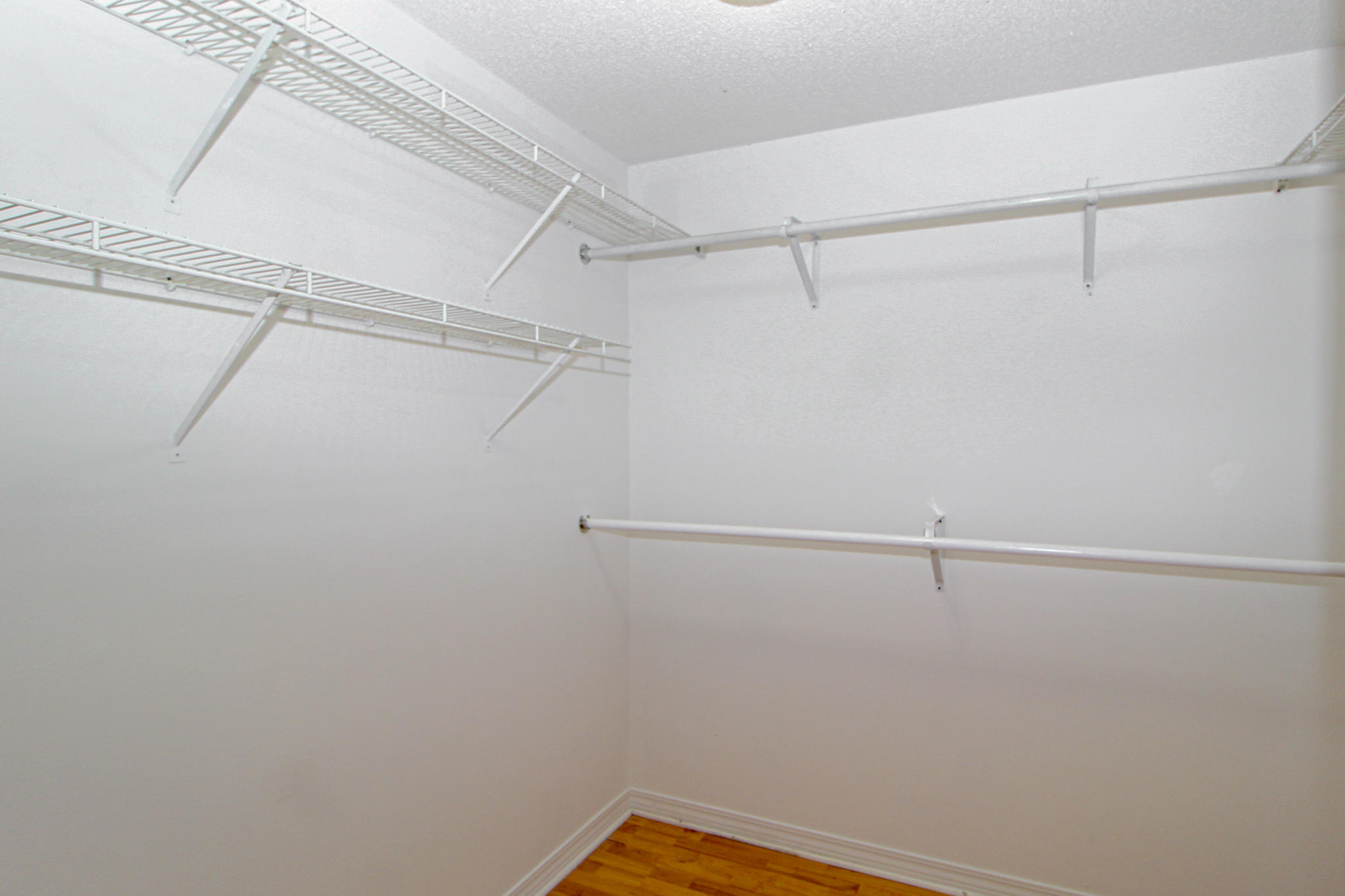ELLIOTTS POINT RESUB - Residential Lease