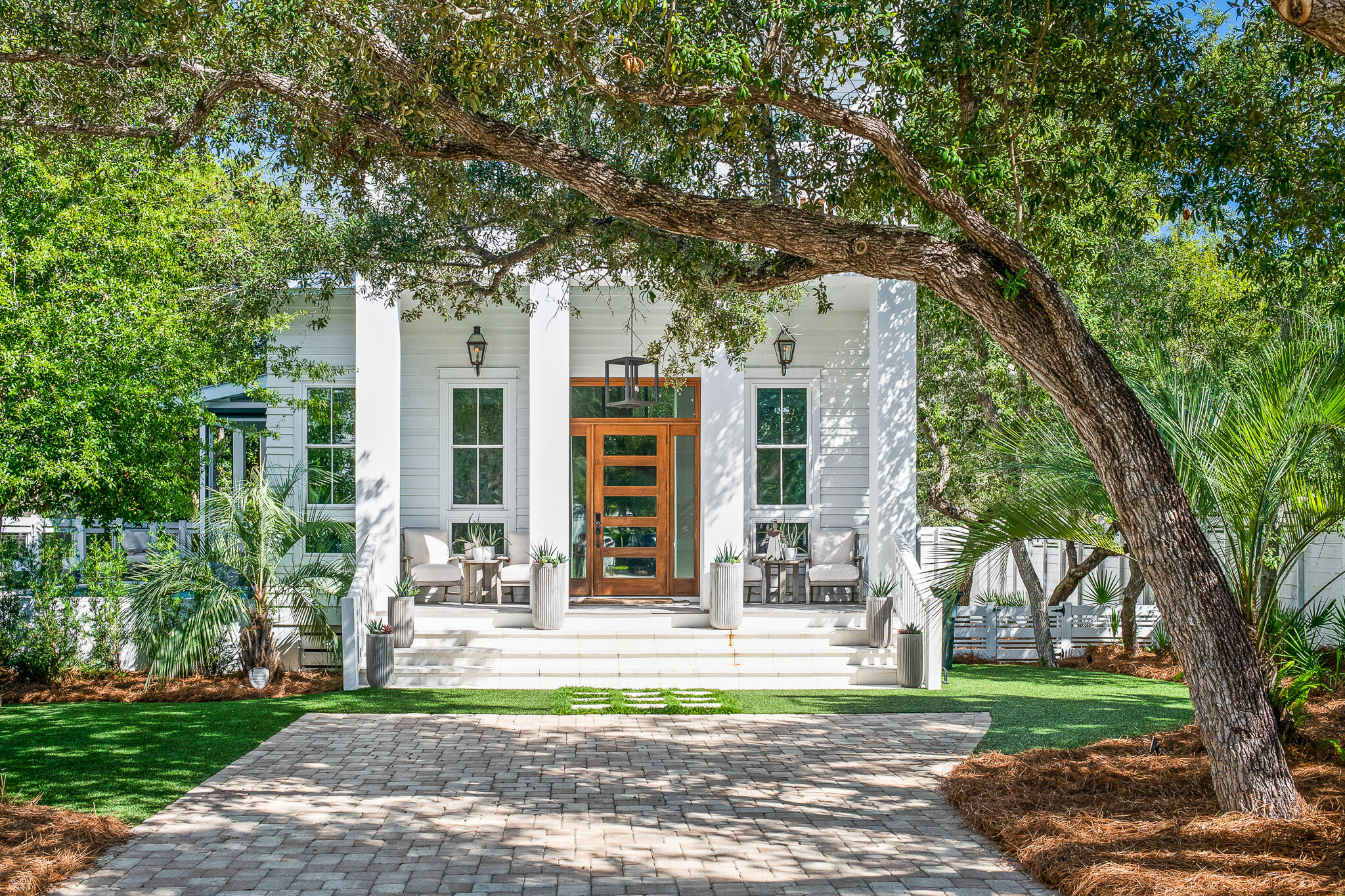 SEAGROVE SHORES 4TH ADD - Residential