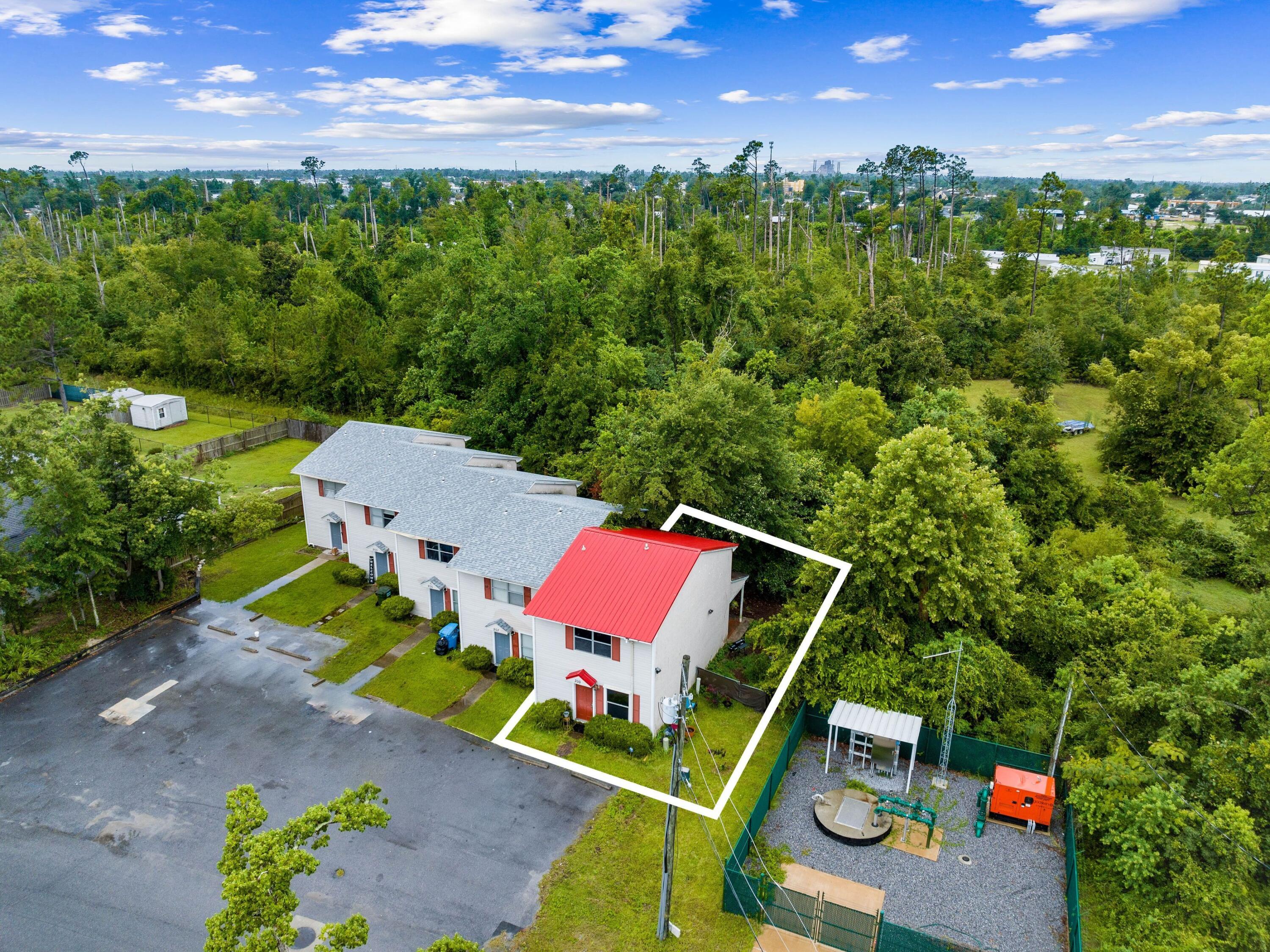 NO RECORDED SUBDIVISION - Residential