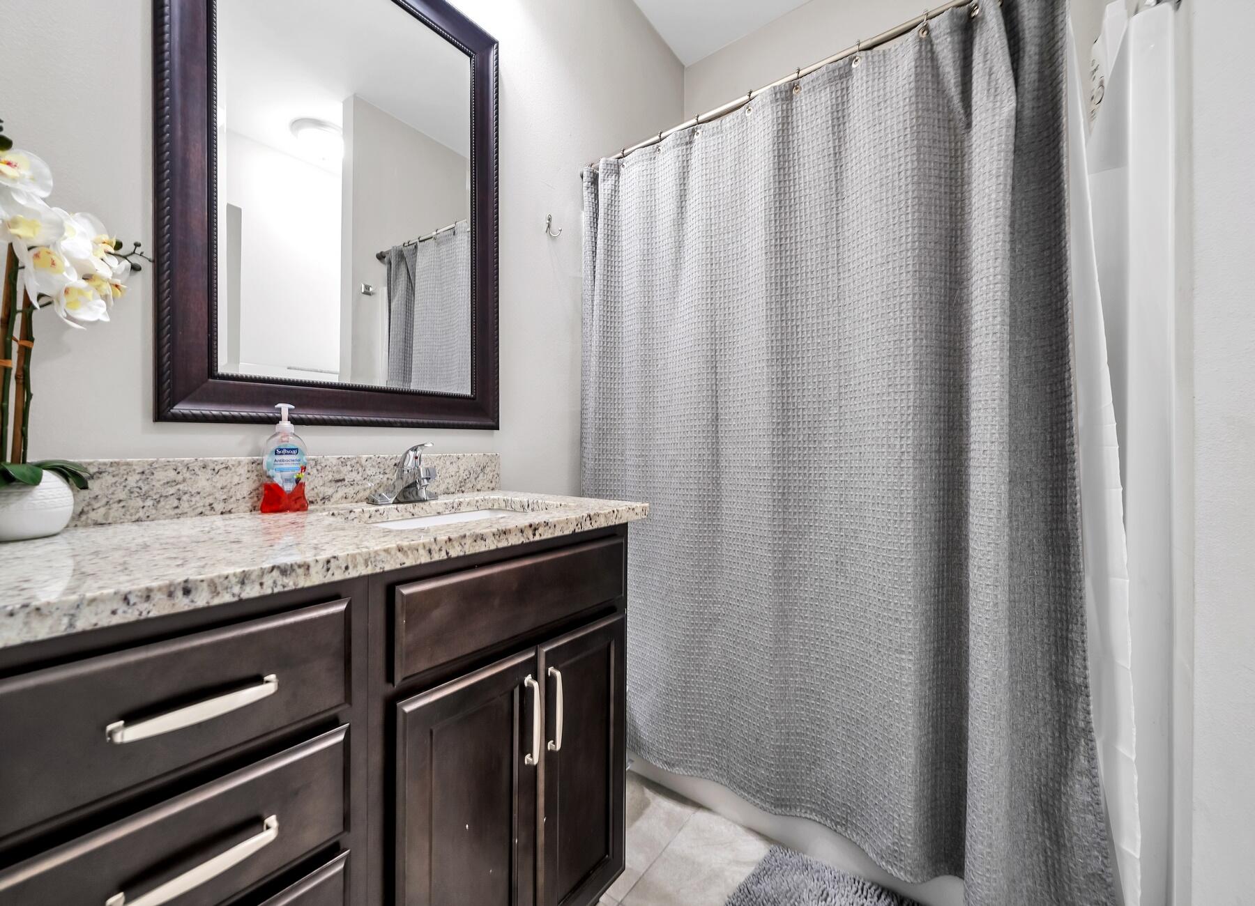 NO RECORDED SUBDIVISION - Residential Lease