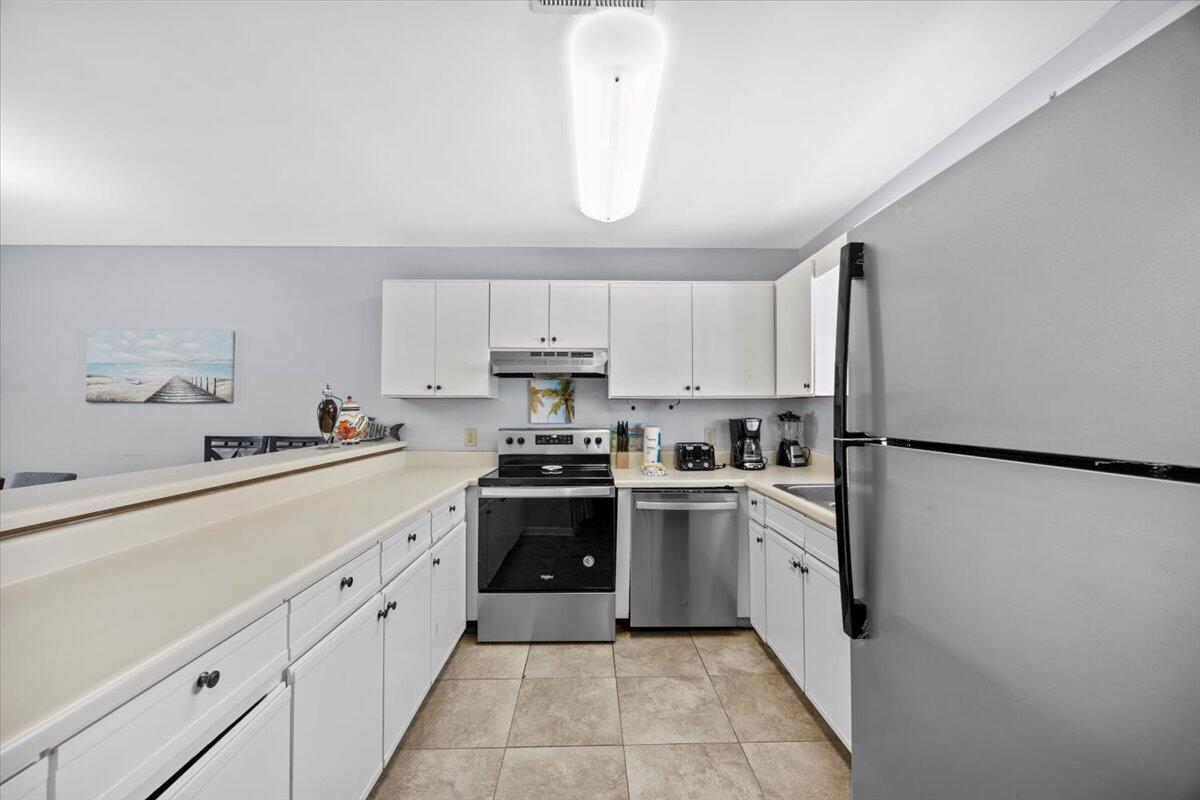 MISTY COVE T/H PH 1 - Residential