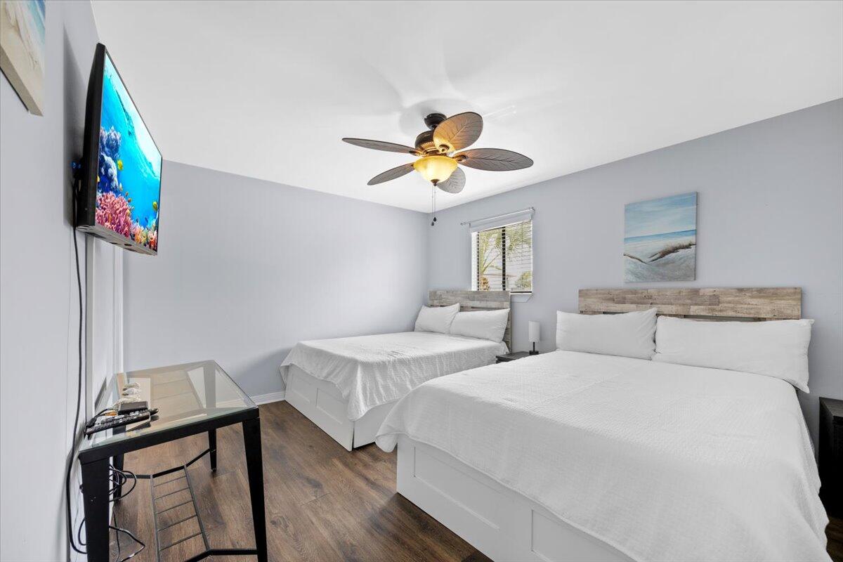 MISTY COVE T/H PH 1 - Residential