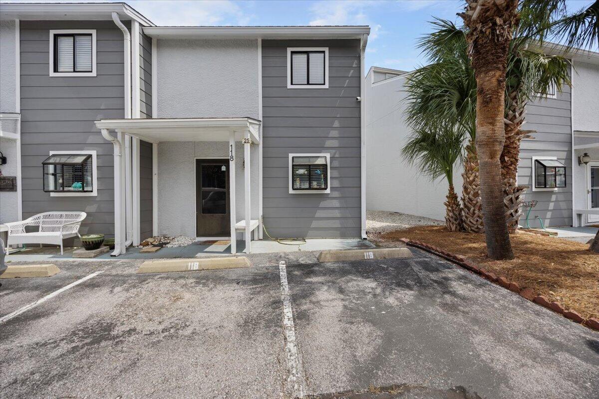 MISTY COVE T/H PH 1 - Residential