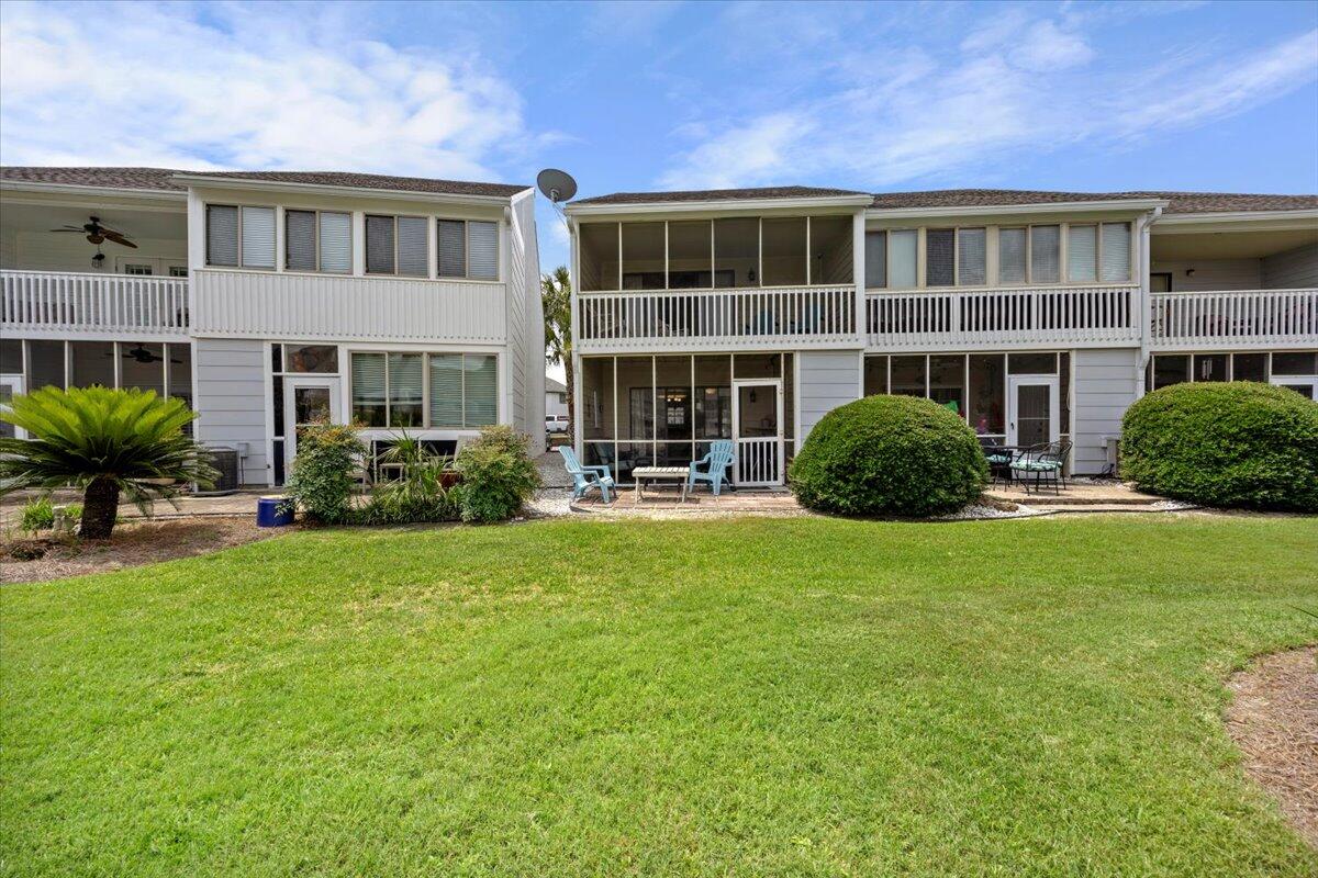 MISTY COVE T/H PH 1 - Residential