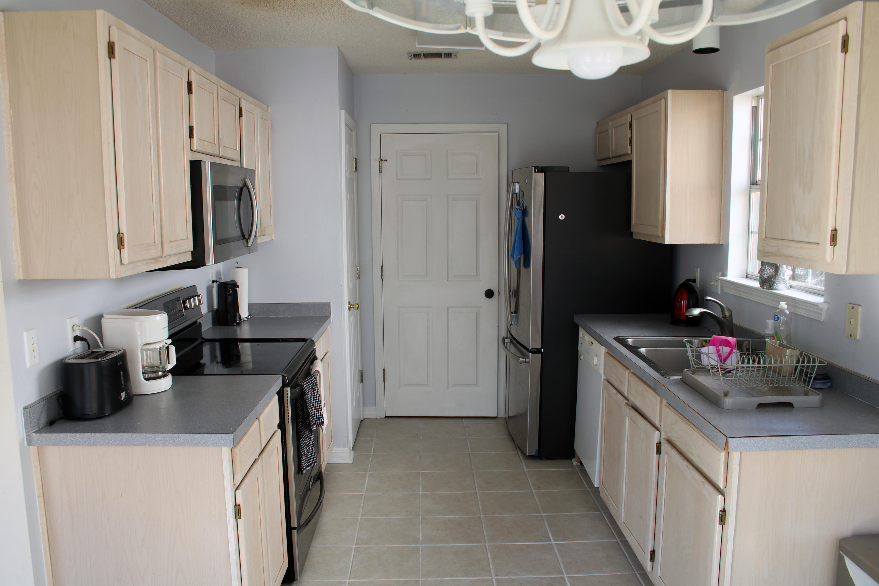 FOREST OAKS PH 2 LOT 4 BLK B - Residential