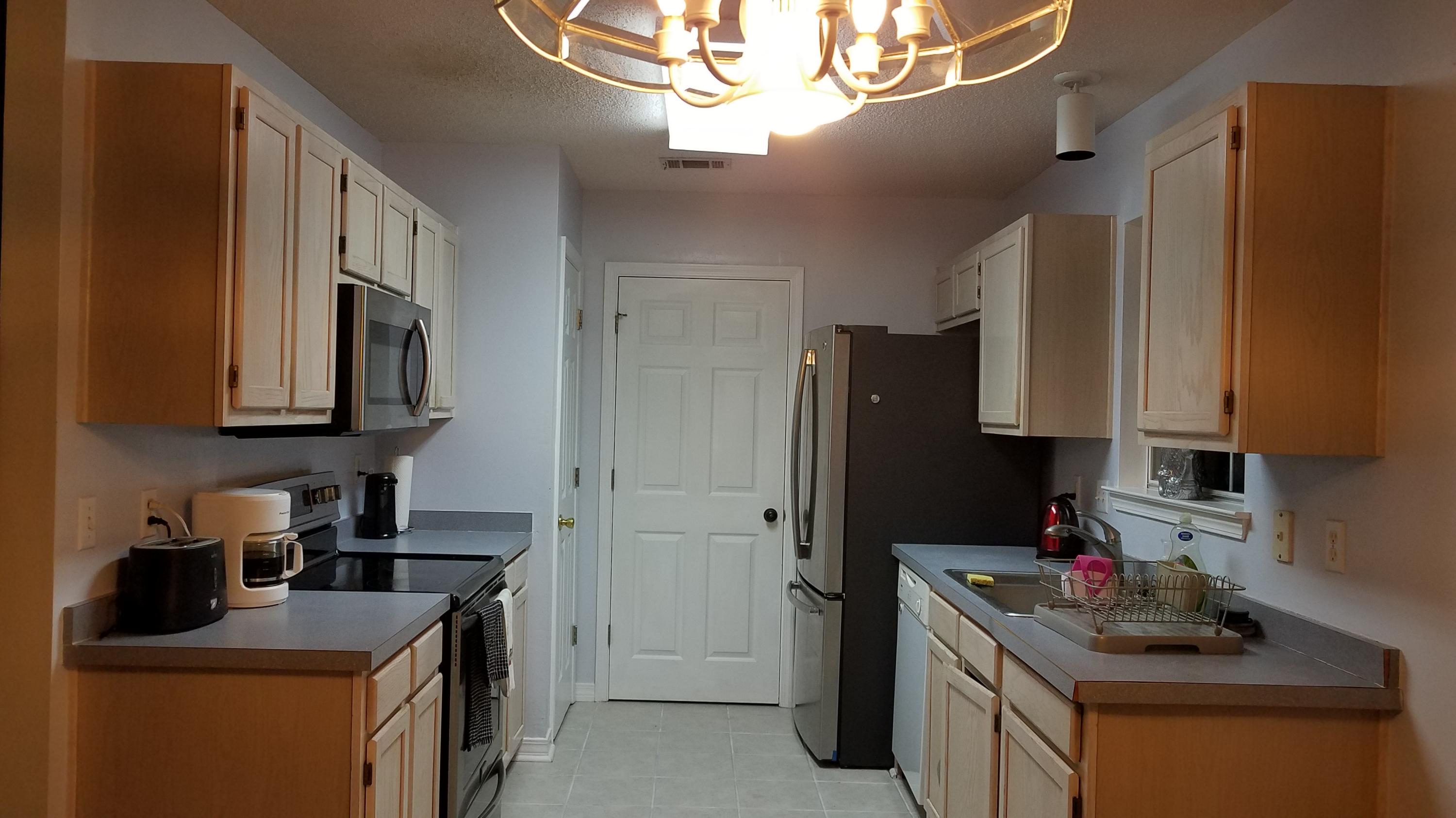 FOREST OAKS PH 2 LOT 4 BLK B - Residential