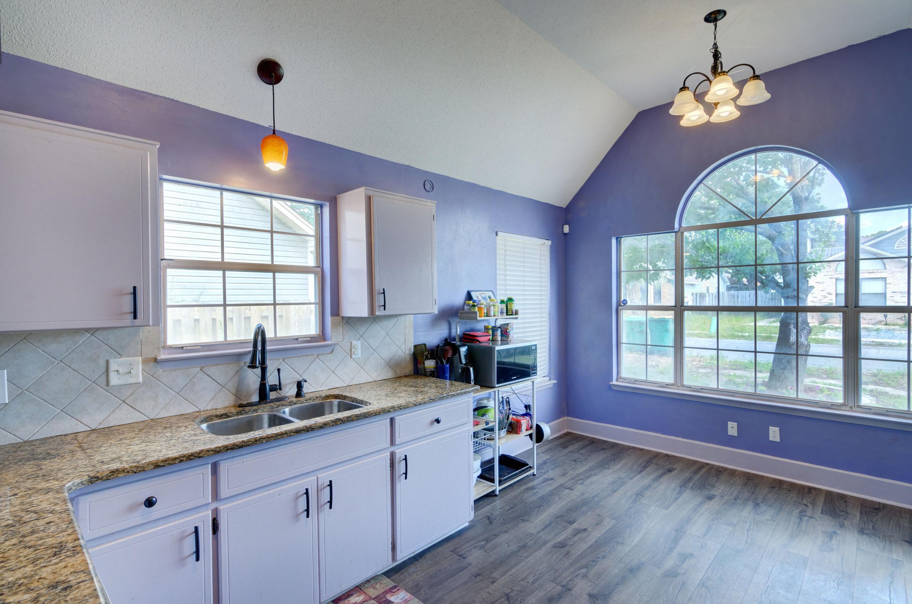 WOODLAND PARK ESTATES - Residential
