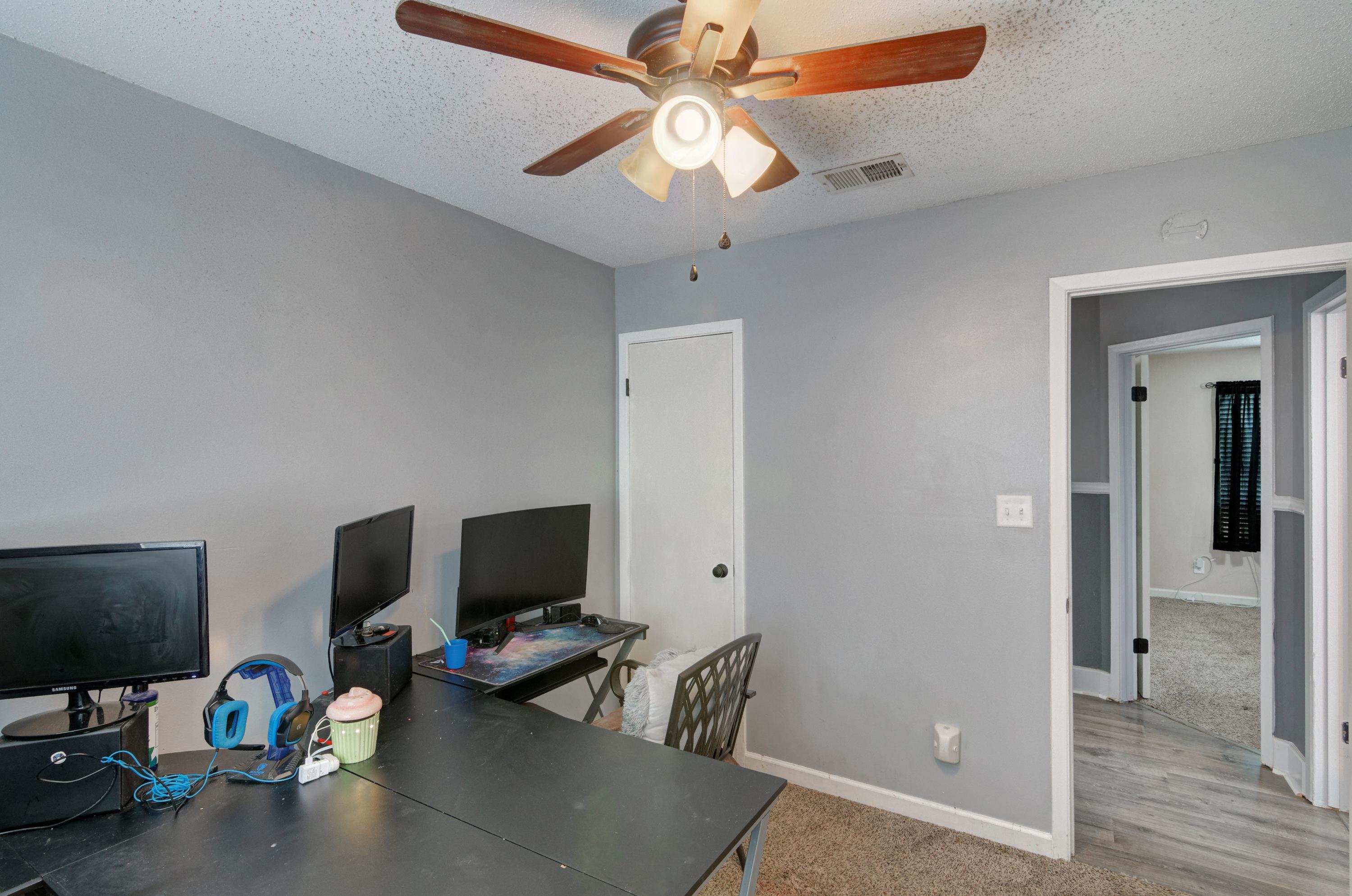 WOODLAND PARK ESTATES - Residential