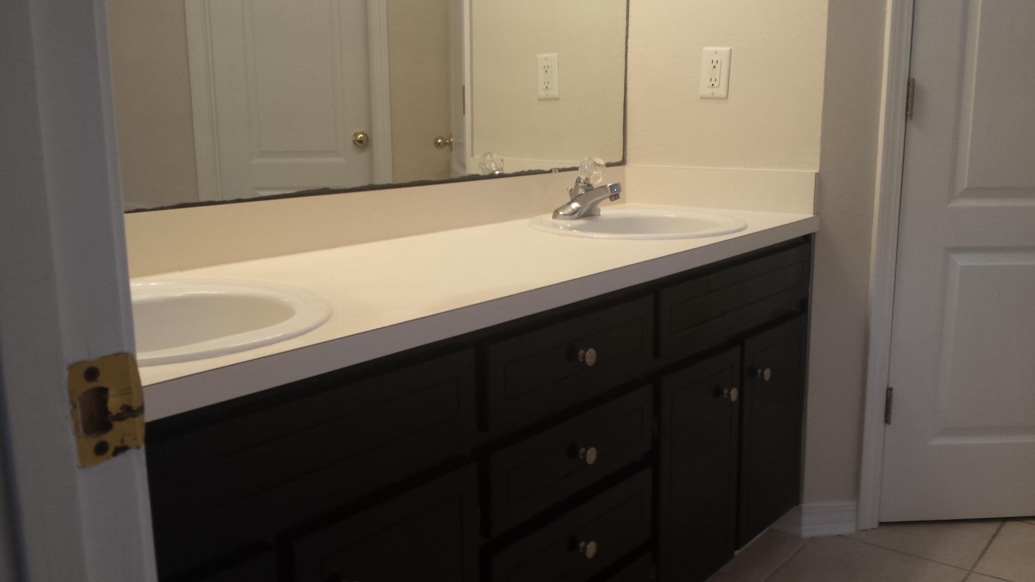 VALPARAISO PINECREST 5 - Residential Lease