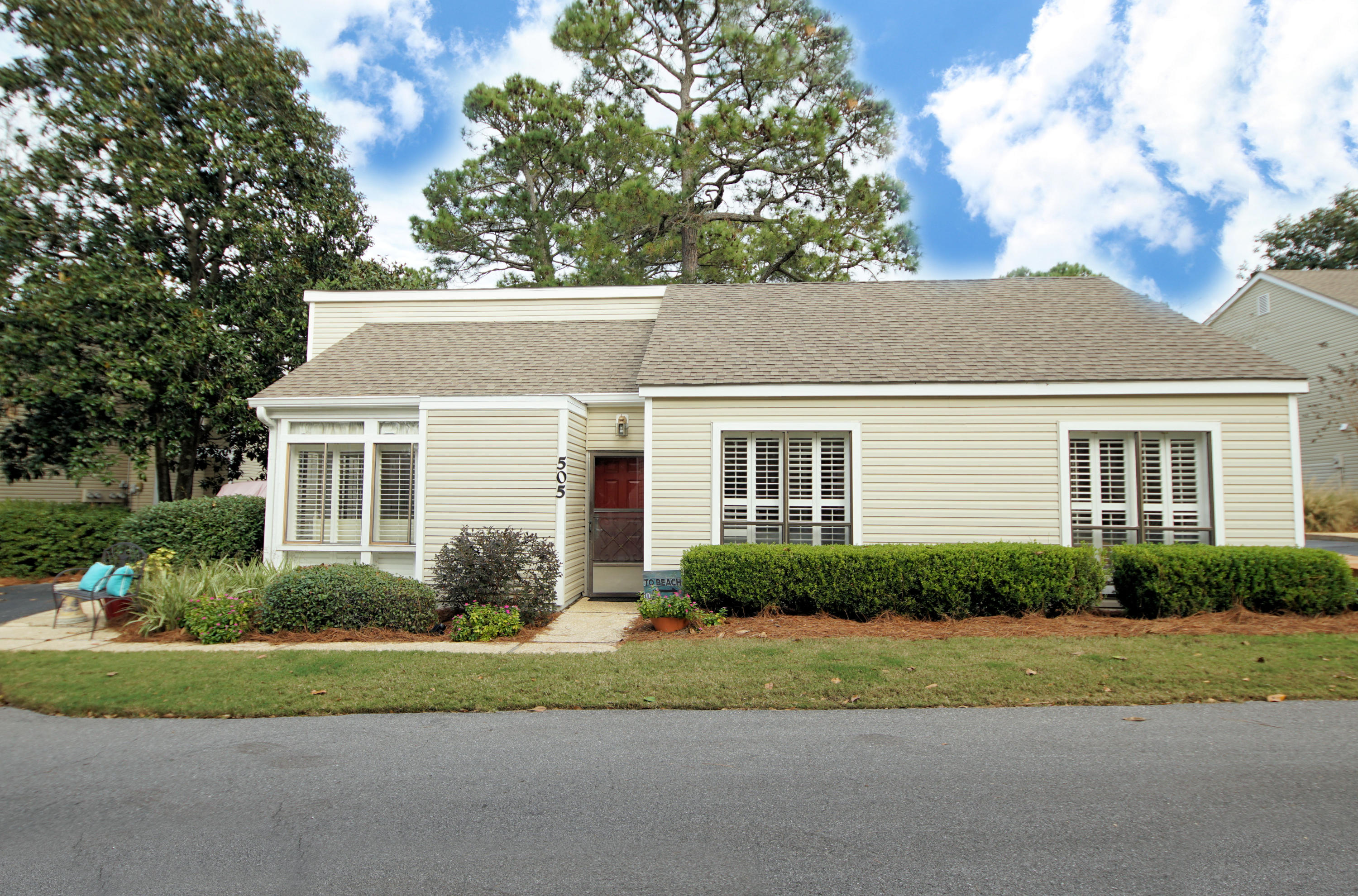MAGNOLIA VILLAGE CONDO - Residential
