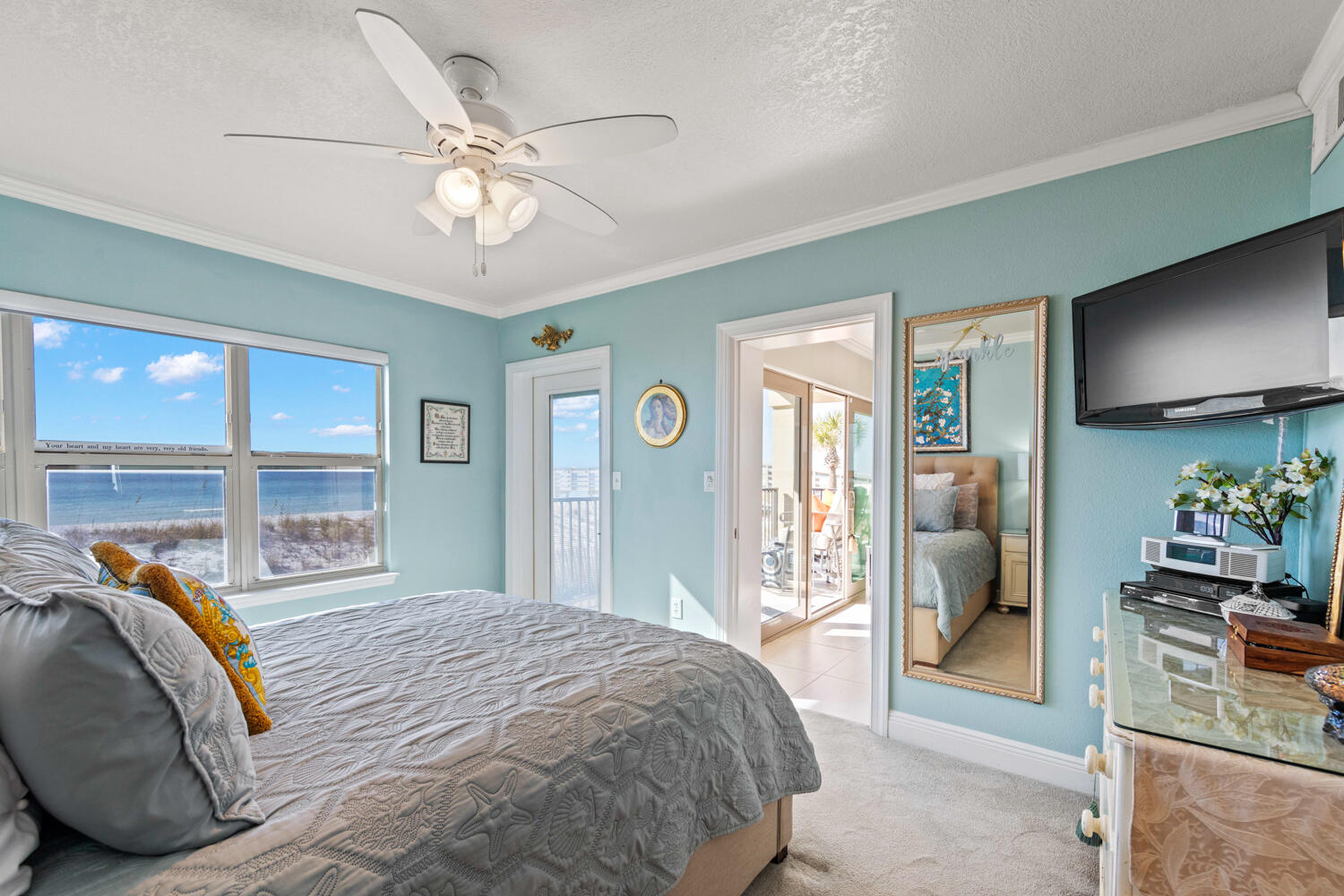 EMERALD TOWERS WEST CONDO - Residential