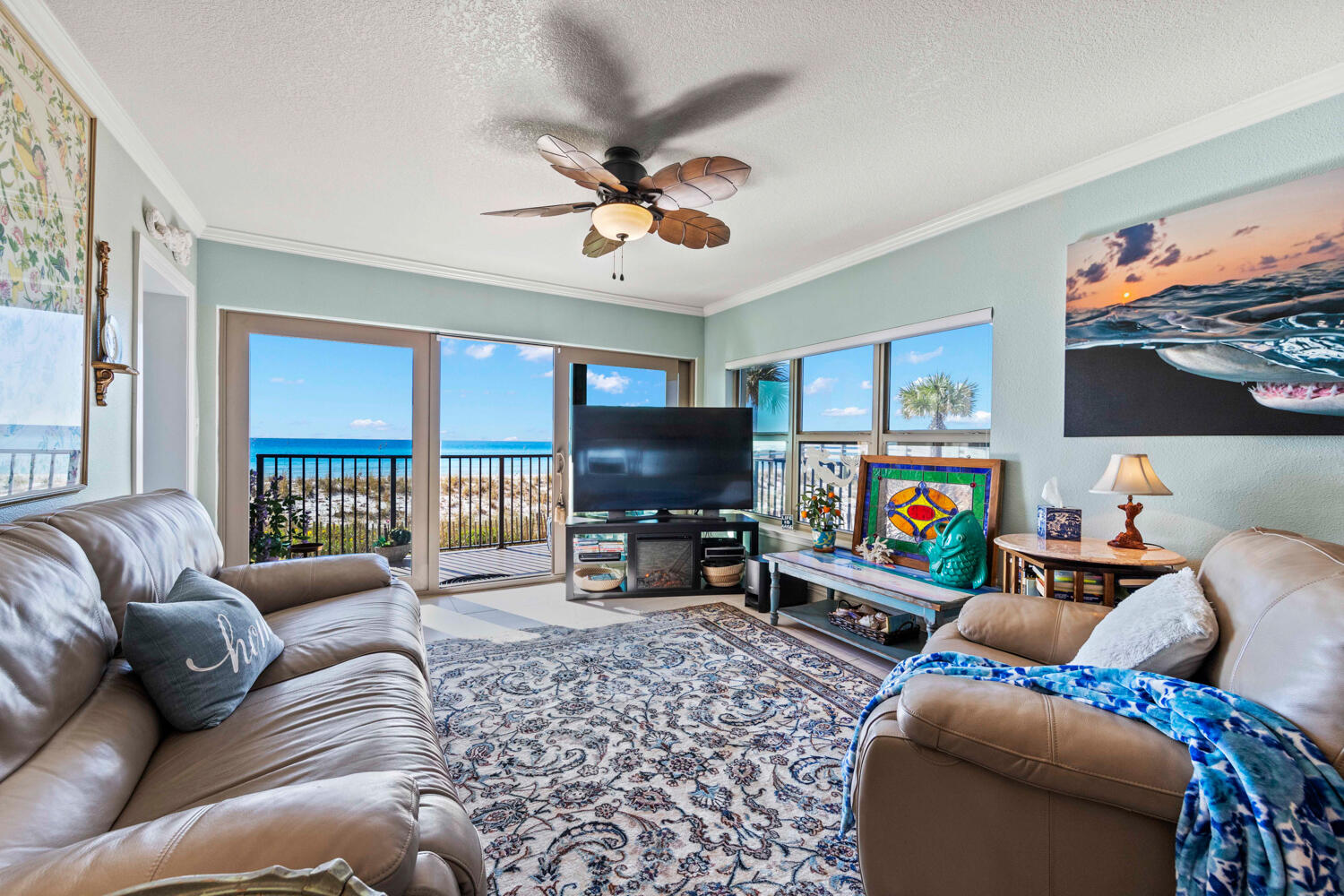 EMERALD TOWERS WEST CONDO - Residential