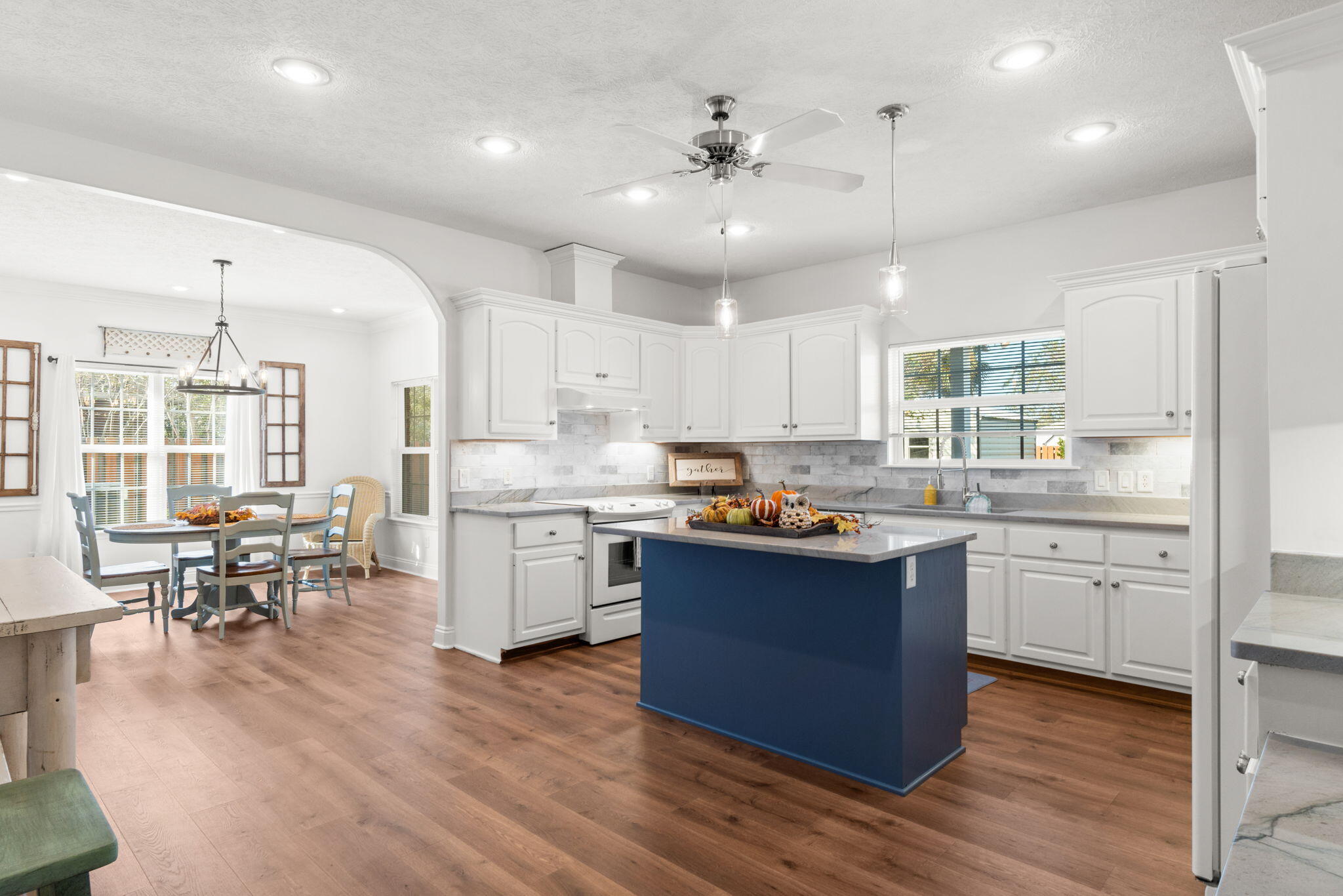 NO RECORDED SUBDIVISION - Residential
