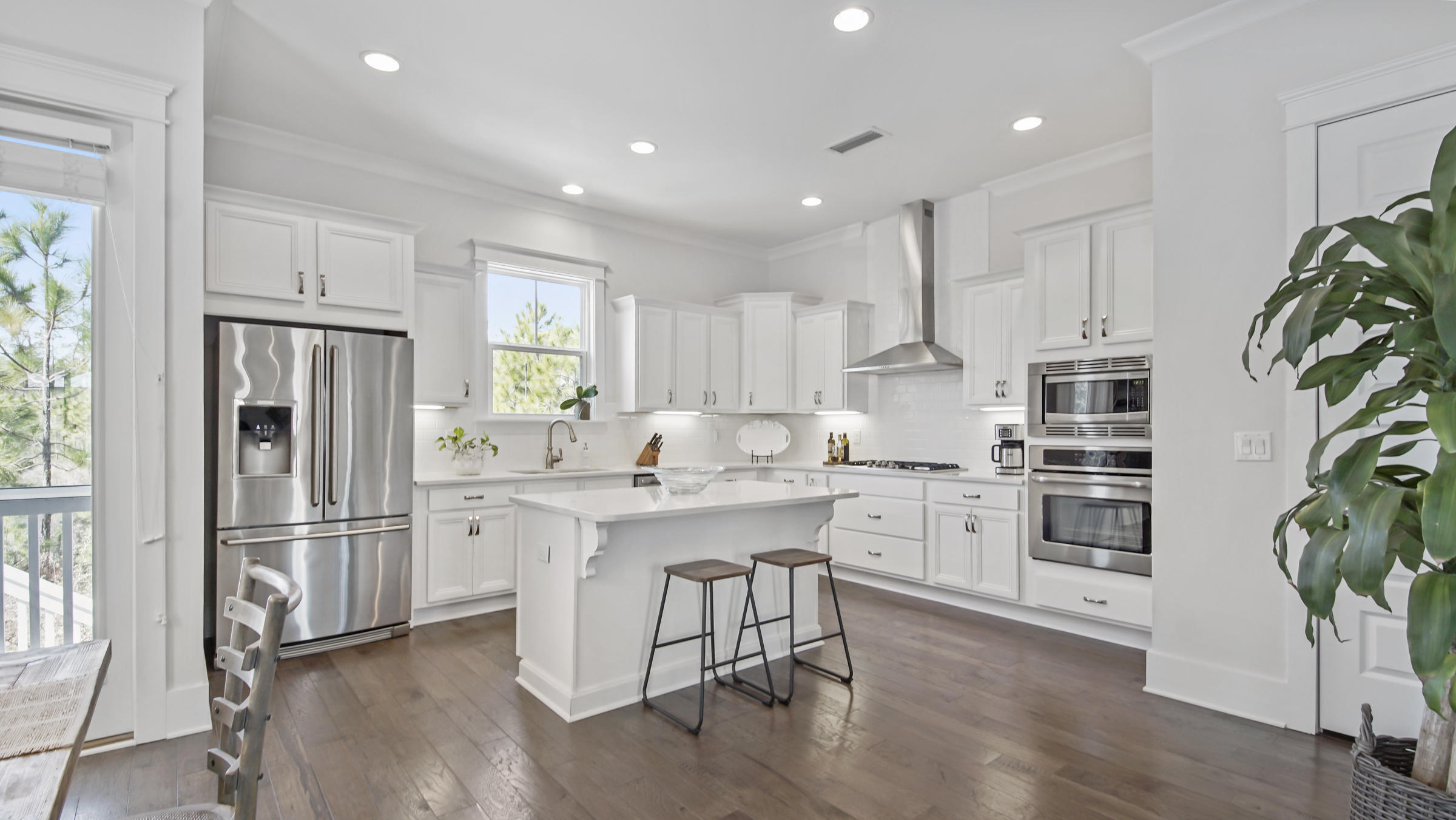 HIGHLAND PARKS - Residential