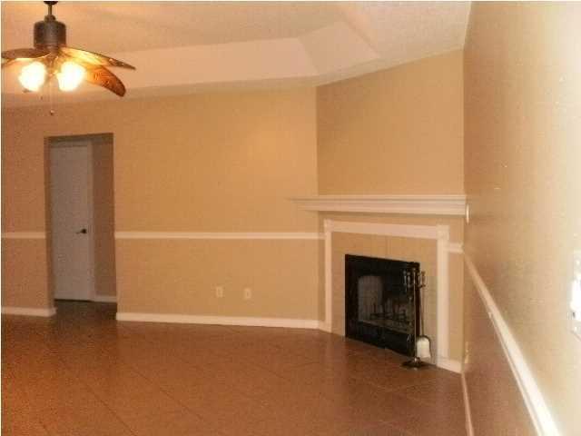 SWEETBRIAR STATION S/D - Residential Lease