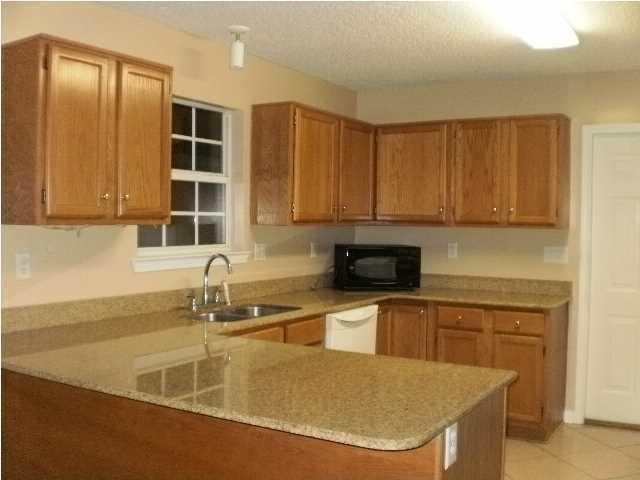 SWEETBRIAR STATION S/D - Residential Lease