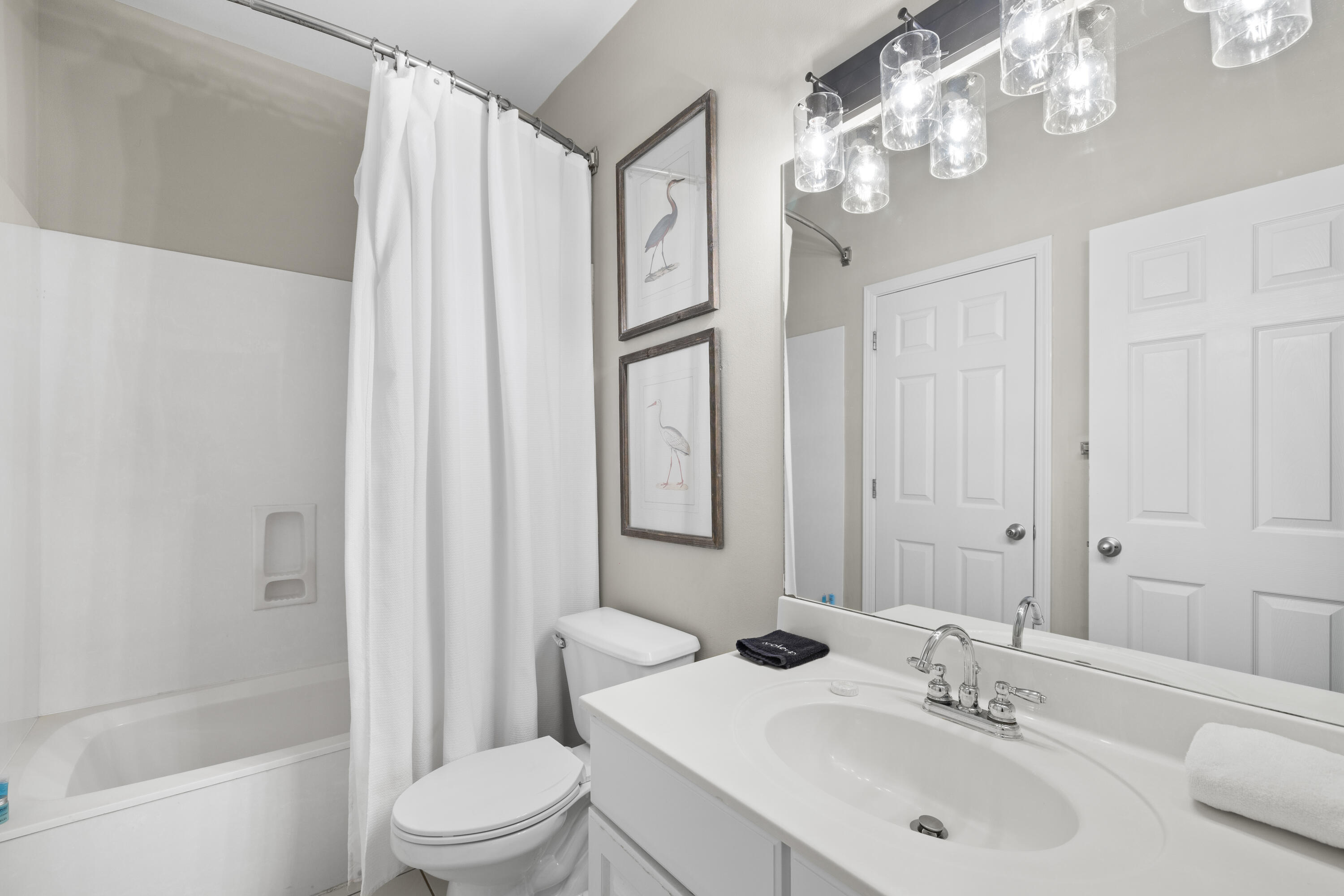 SEAGROVE BY THE SEA - Residential