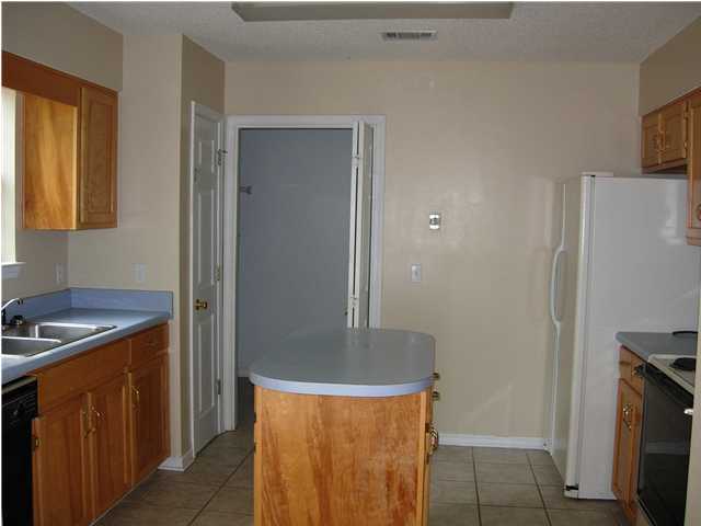 KINGS CROSSING PH 2 - Residential Lease