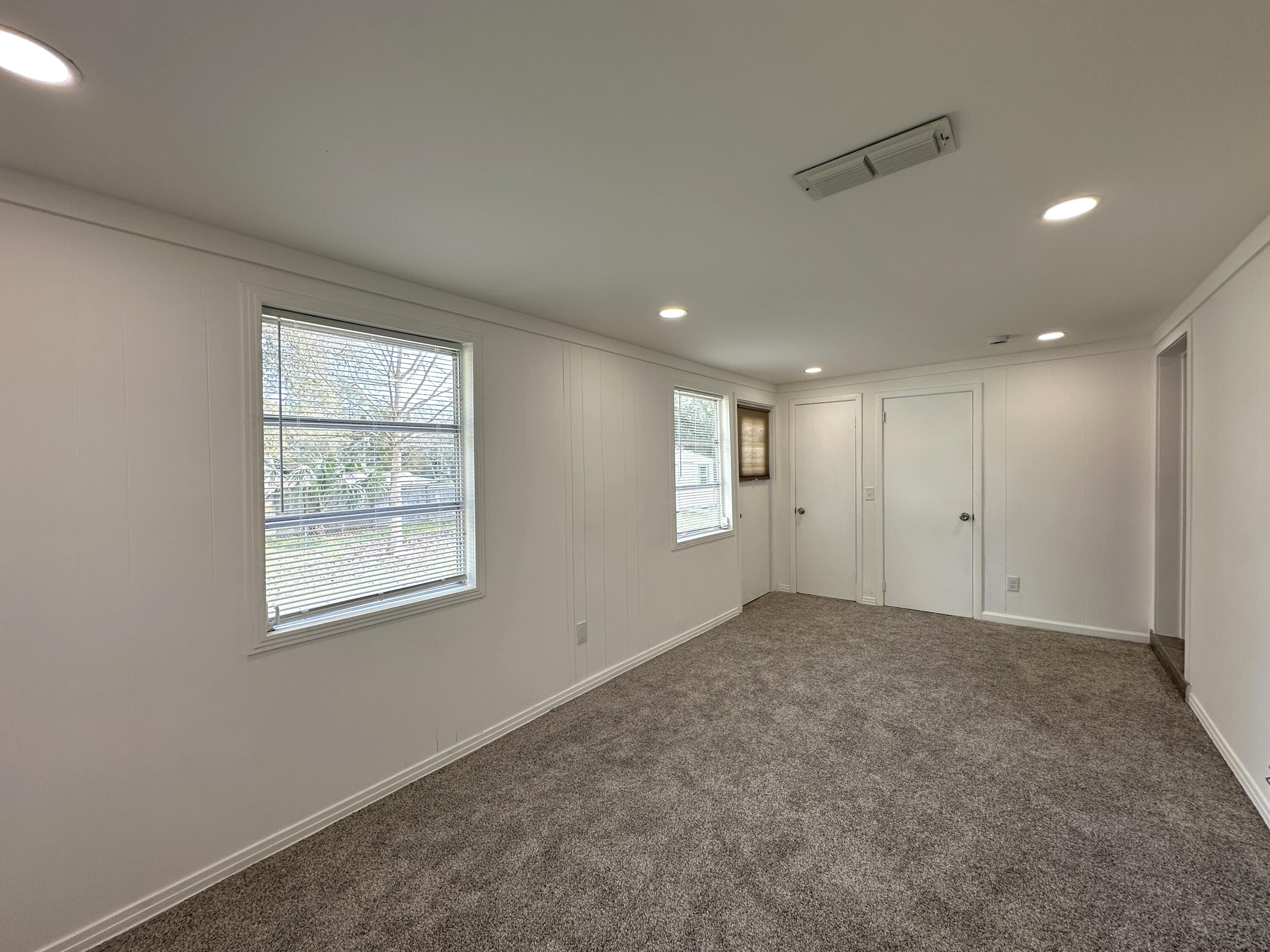CRESTVIEW HEIGHTS - Residential Lease