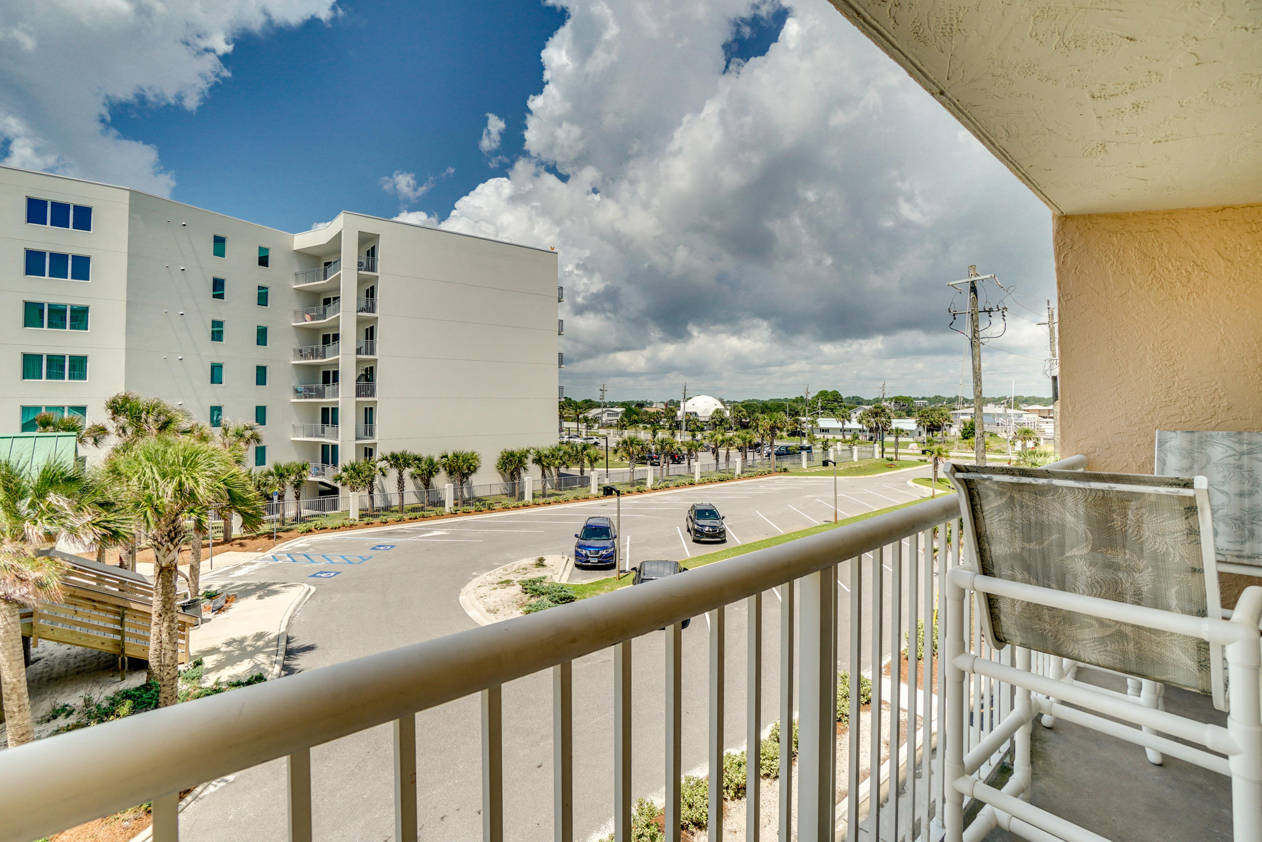 ISLANDER BEACH RESORT CONDO - Residential