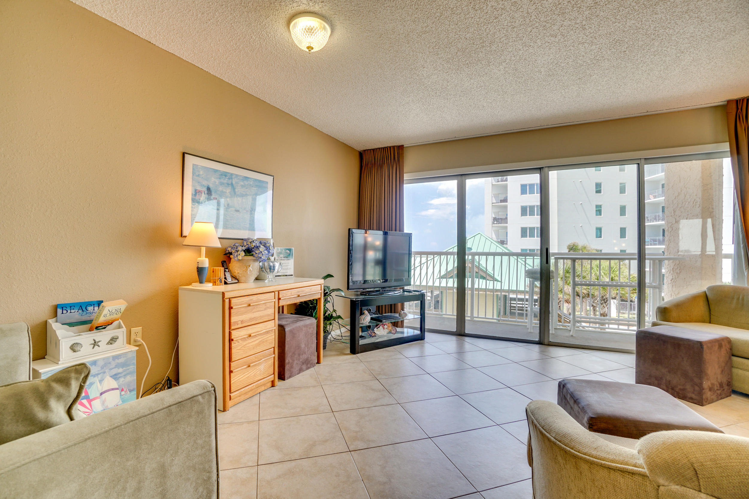 ISLANDER BEACH RESORT CONDO - Residential