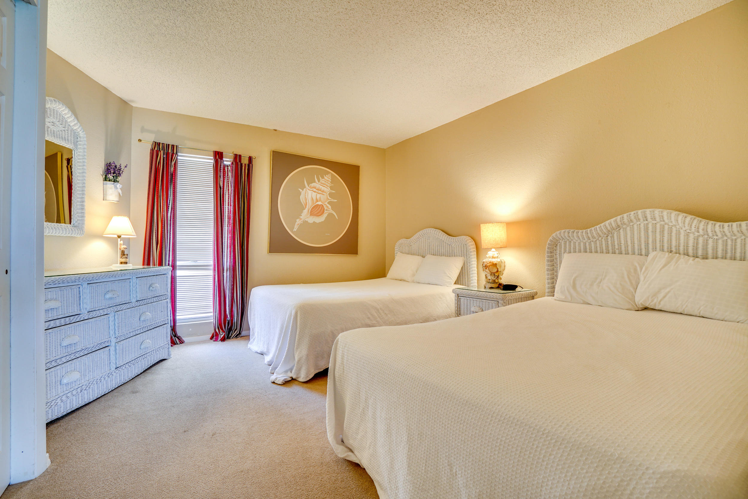 ISLANDER BEACH RESORT CONDO - Residential