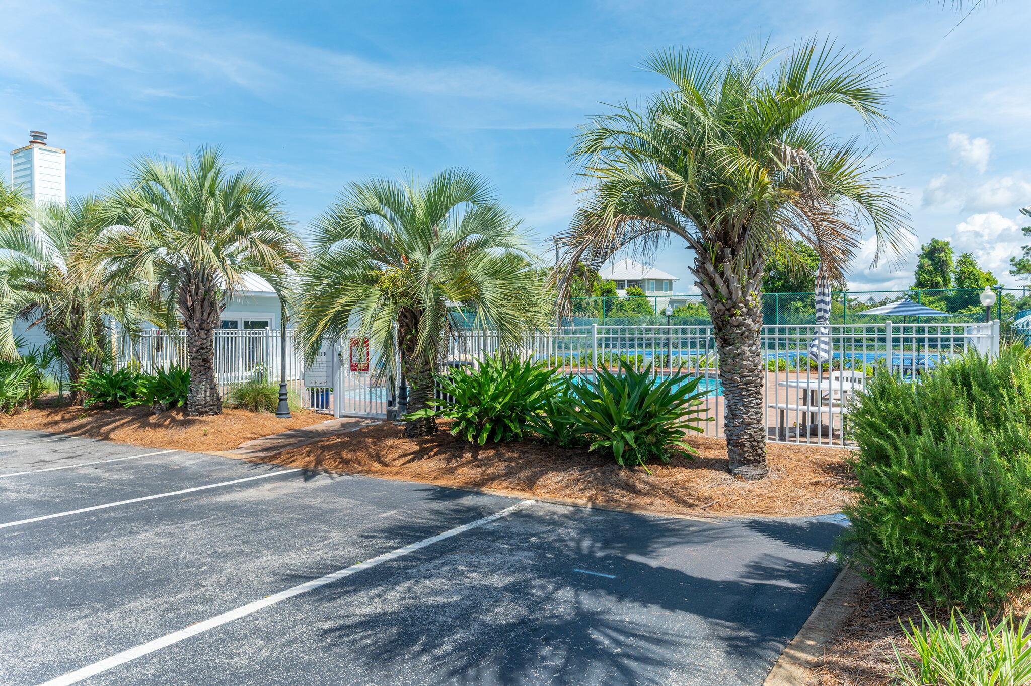 BEACHSIDE VILLAS CONDO - Residential