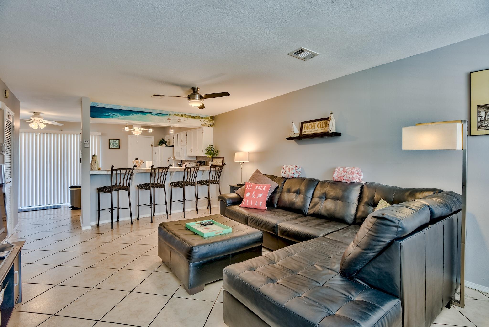 SANDPRINTS CONDO - Residential