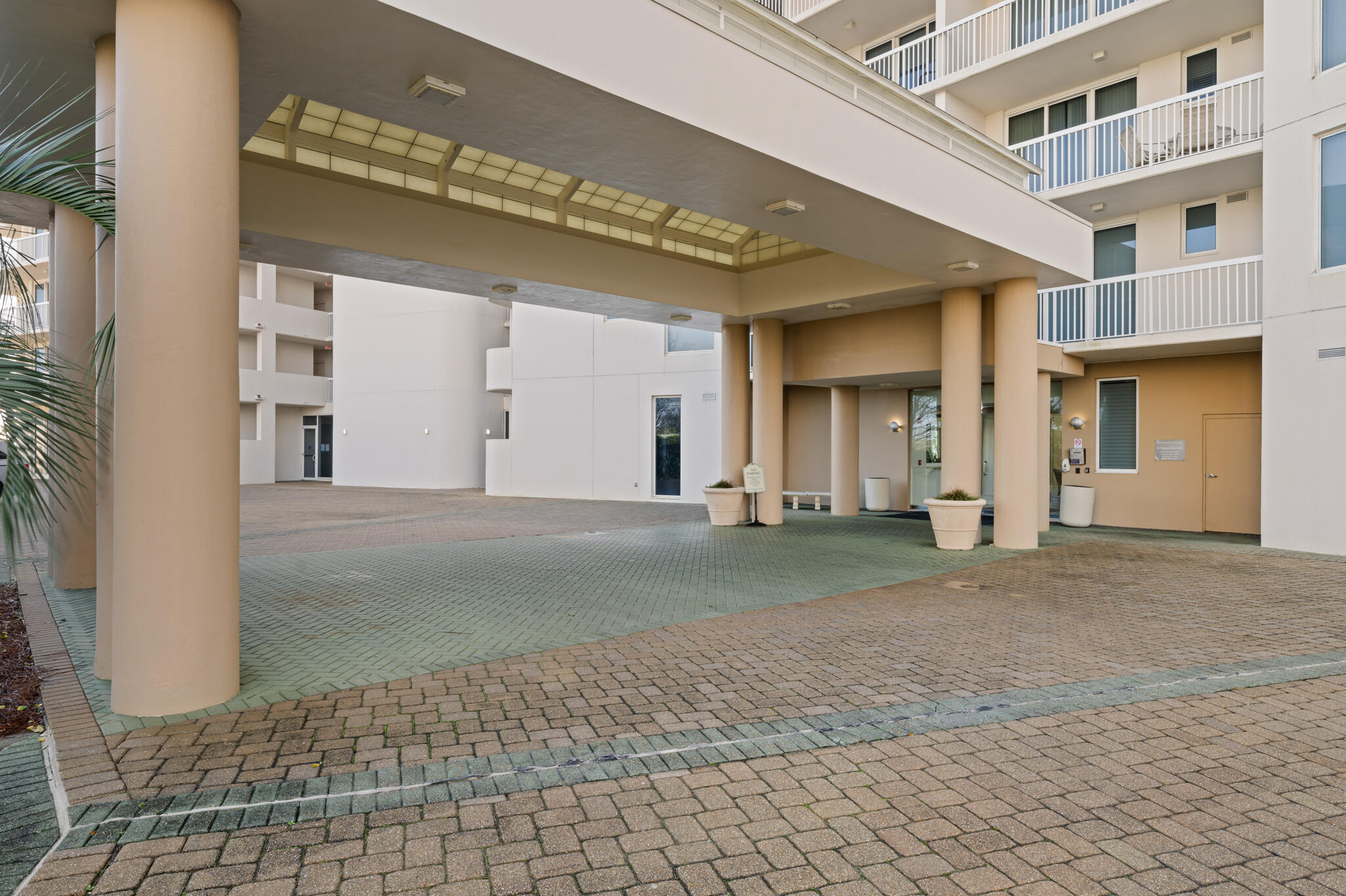 ST. THOMAS AT SILVER SHELLS - Residential
