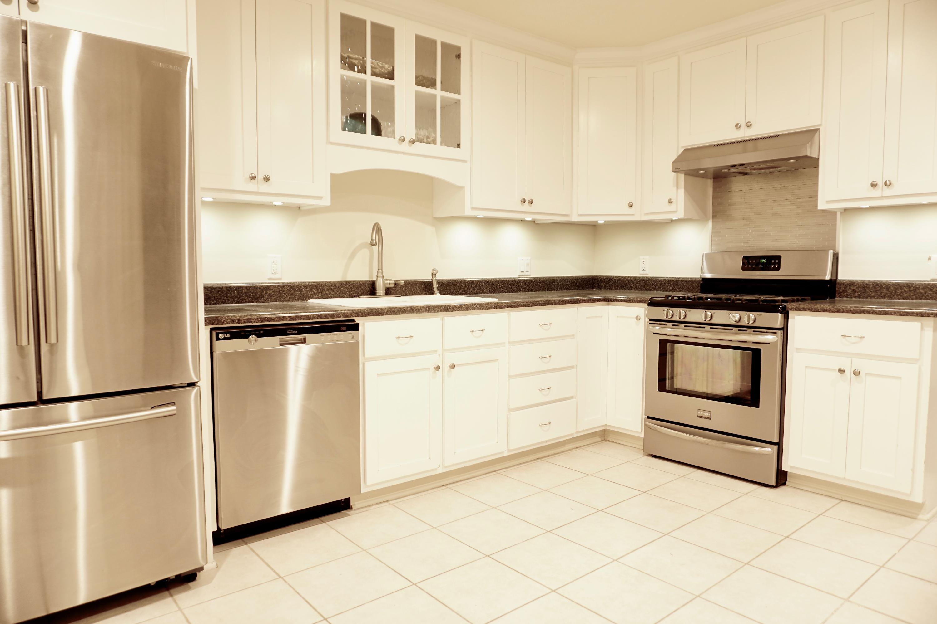 MEADOWBROOK ESTATES - Residential