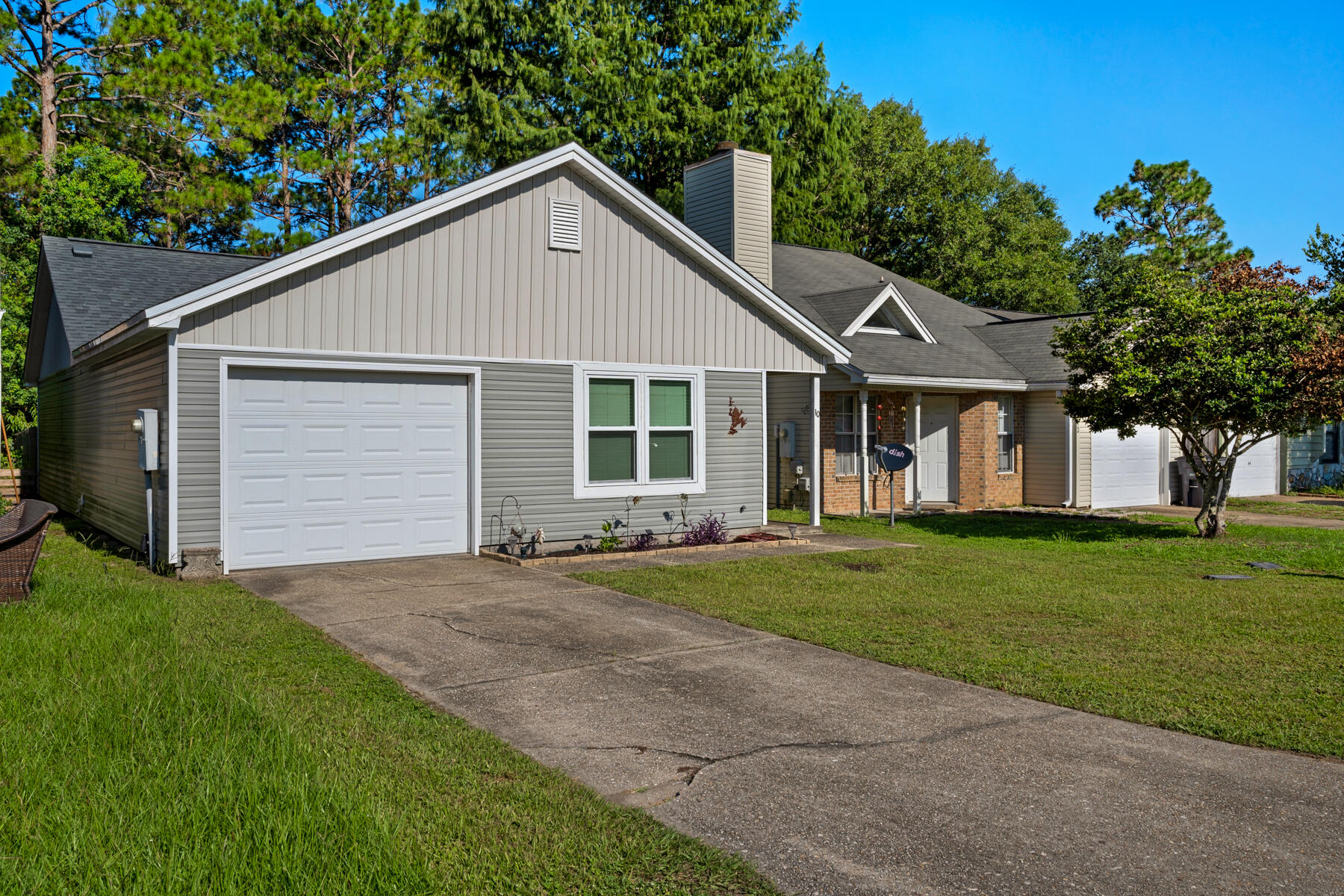KELLY HILL ESTATES - Residential Lease